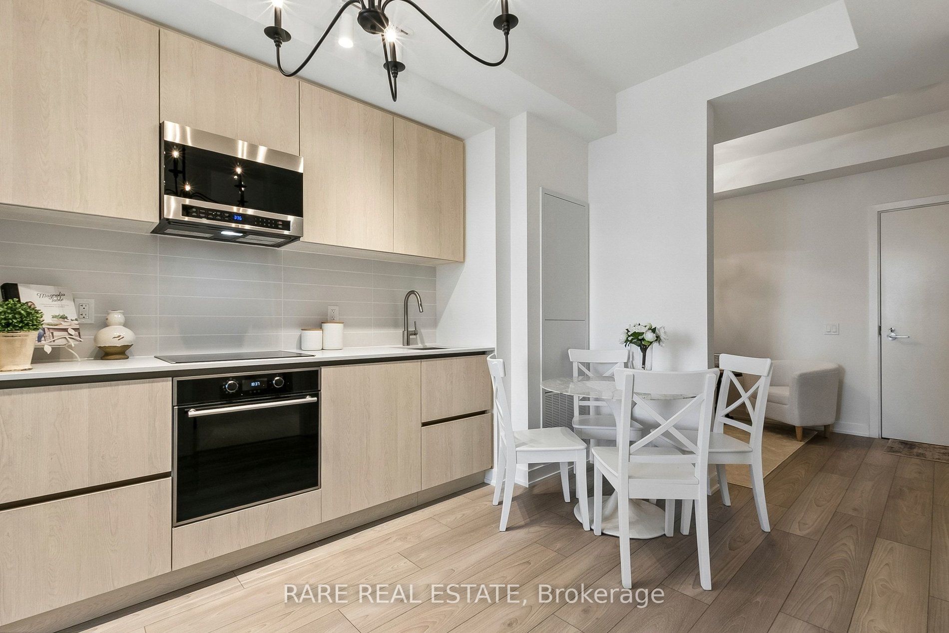 110 Broadway Avenue 2603 Property Photo 10