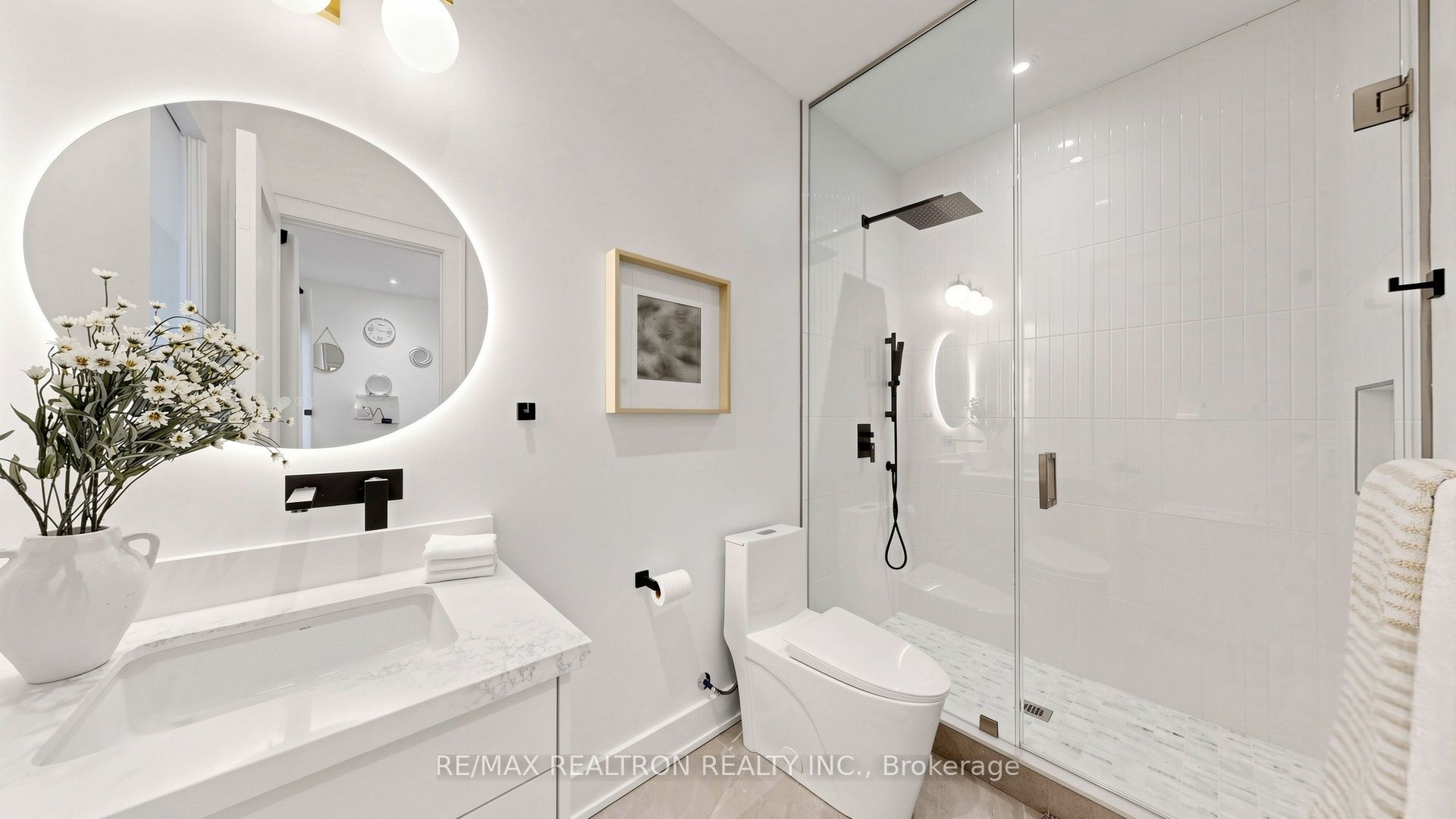 116 Laurentide Drive Property Photo 35