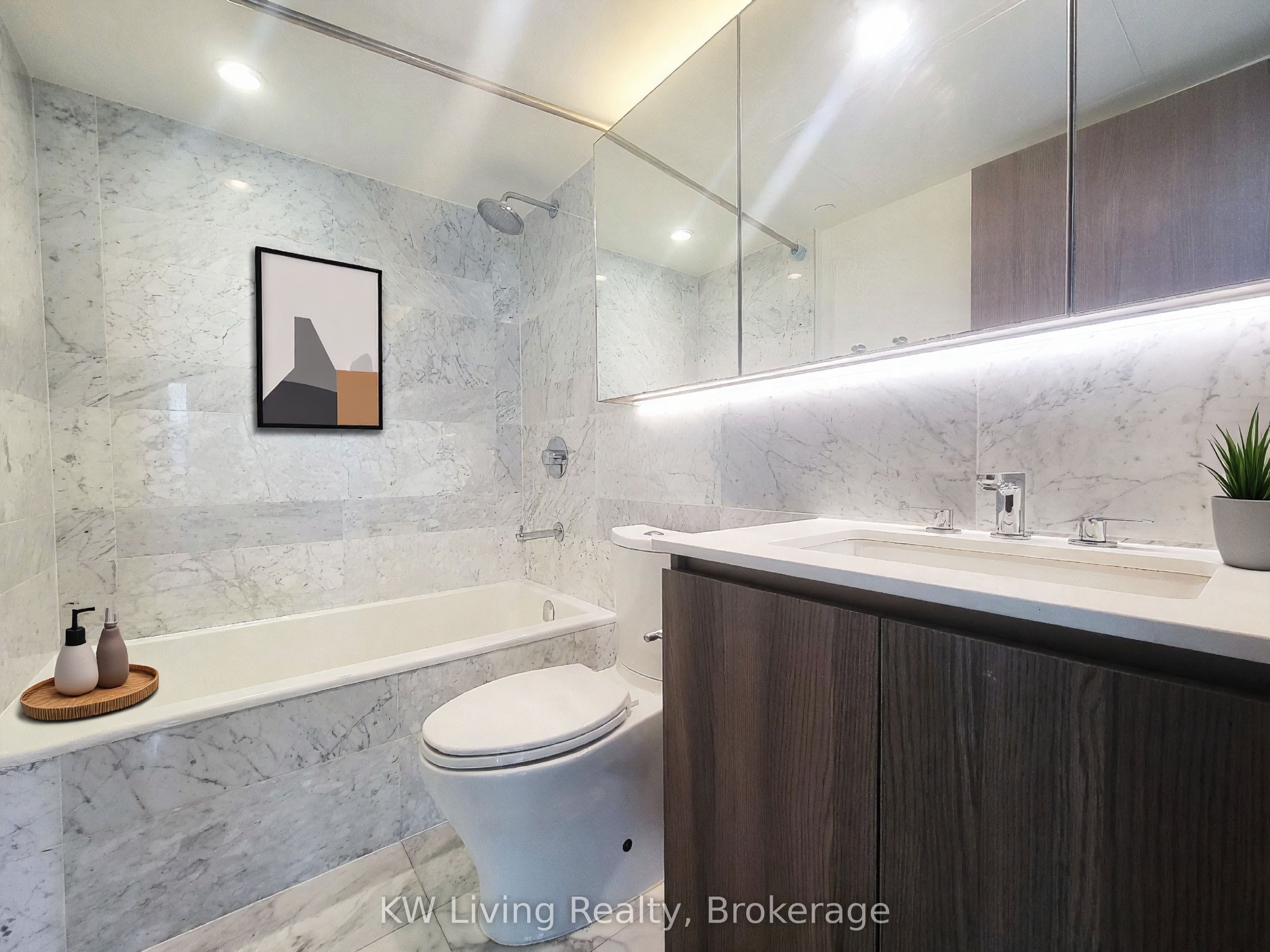 19 Bathurst Street 1006 Property Photo 9