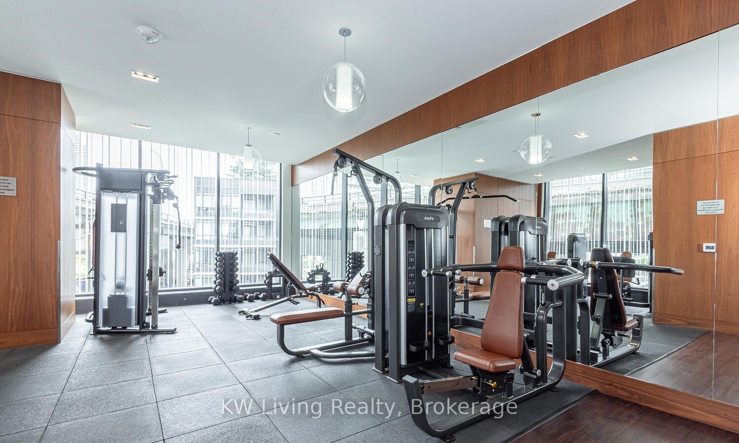 19 Bathurst Street 1006 Property Photo 12