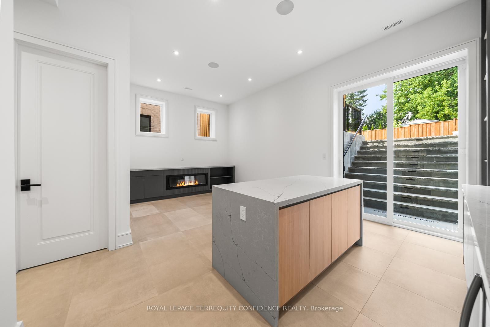 338a Horsham Avenue Property Photo 43