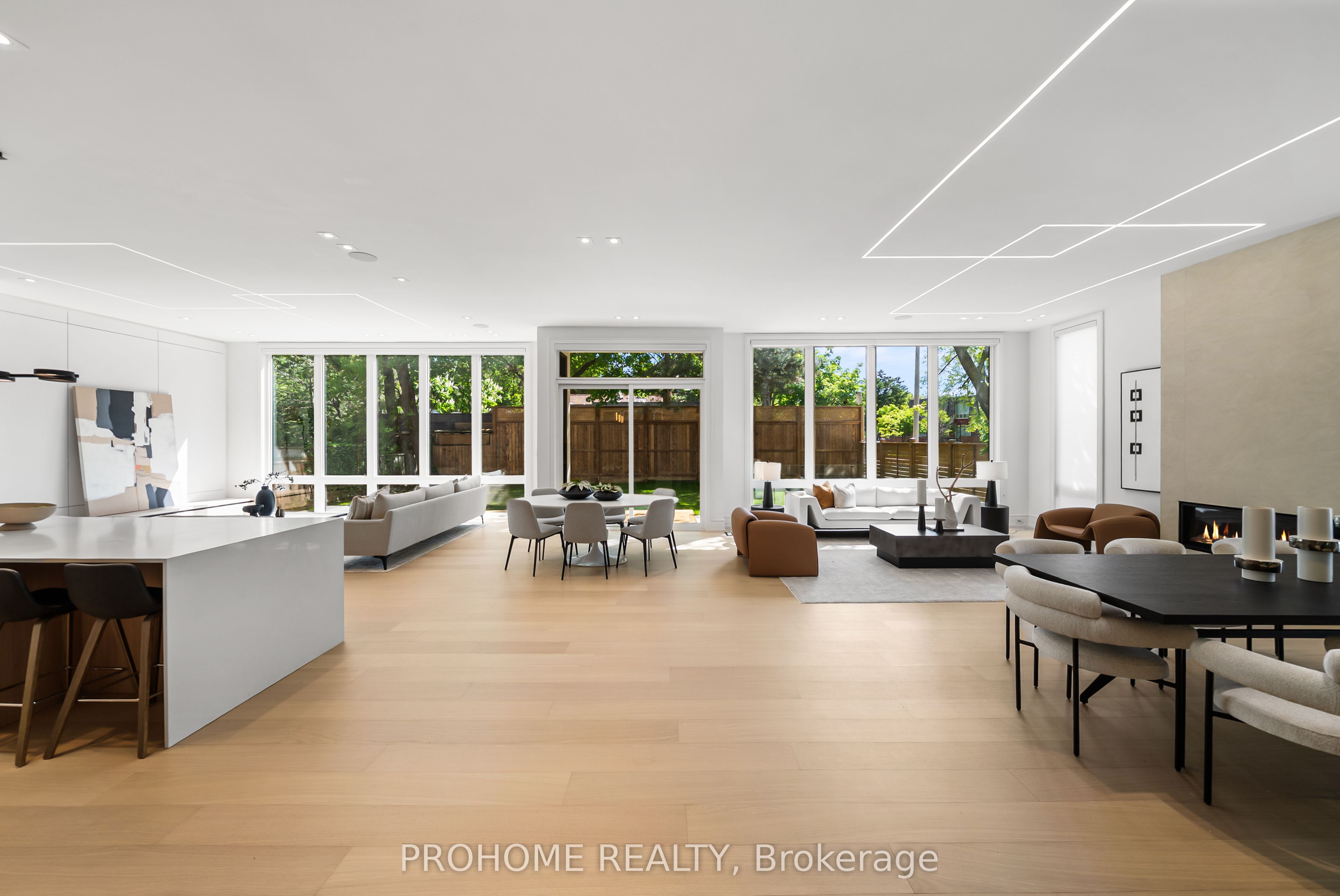 15 Aldershot Crescent Property Photo 8