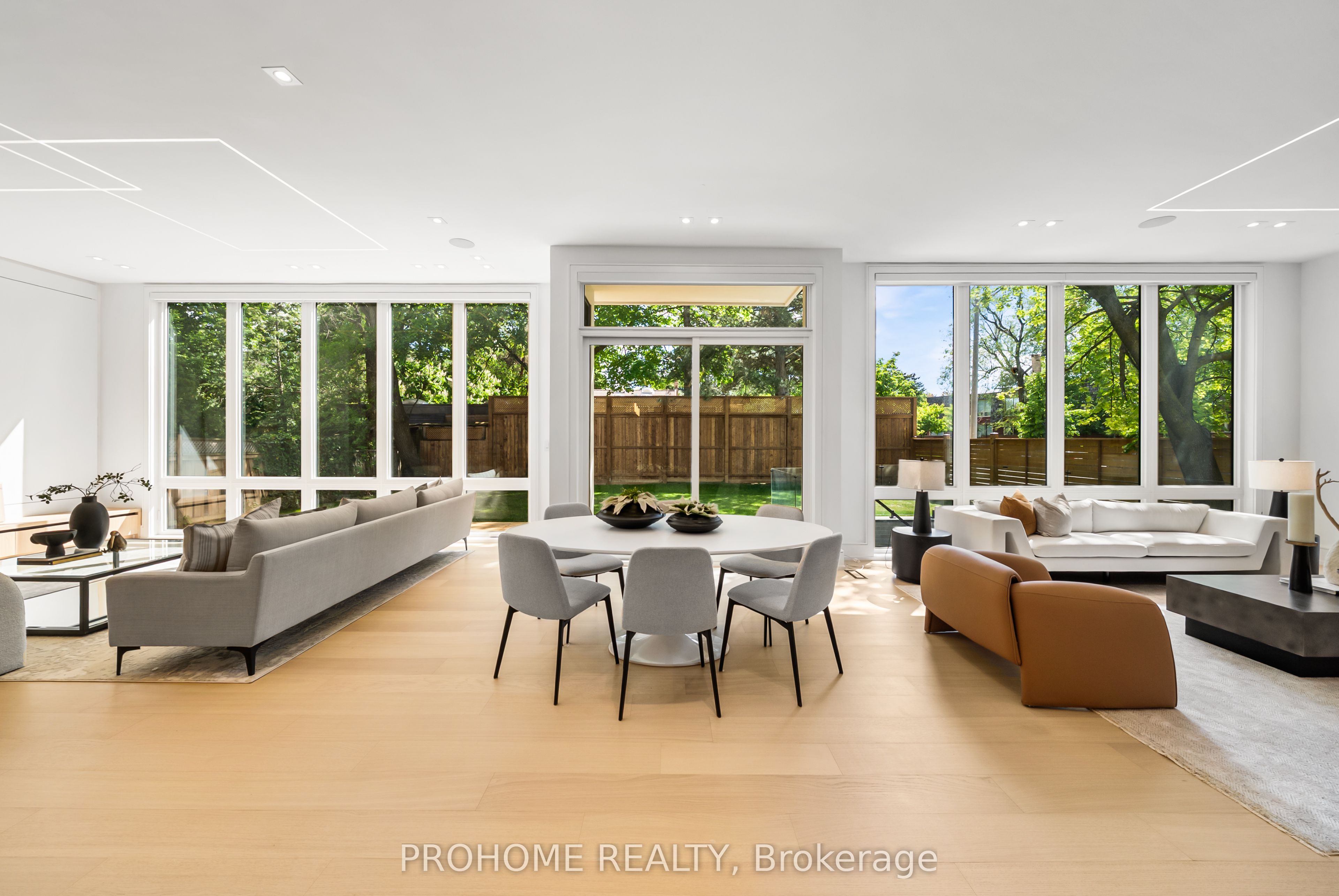 15 Aldershot Crescent Property Photo 10
