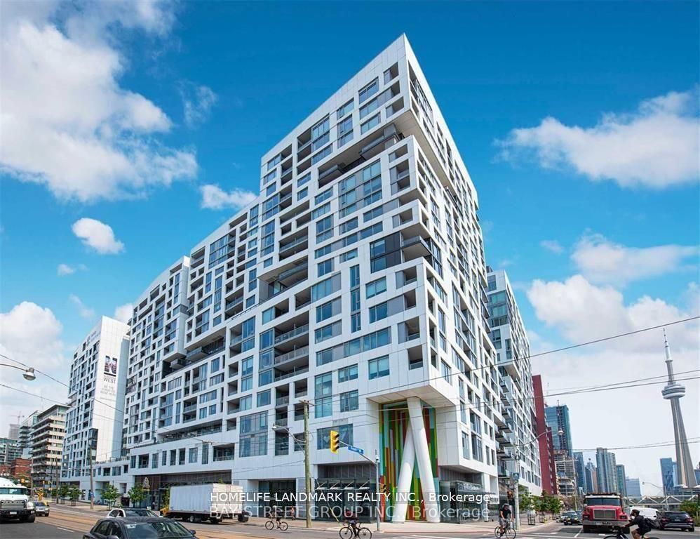 27 BATHURST Street 1113