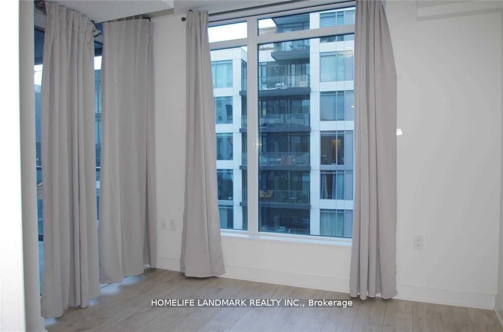 27 Bathurst Street 1113 Property Photo 13