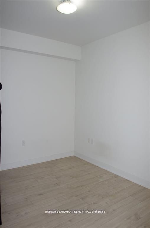 27 Bathurst Street 1113 Property Photo 19