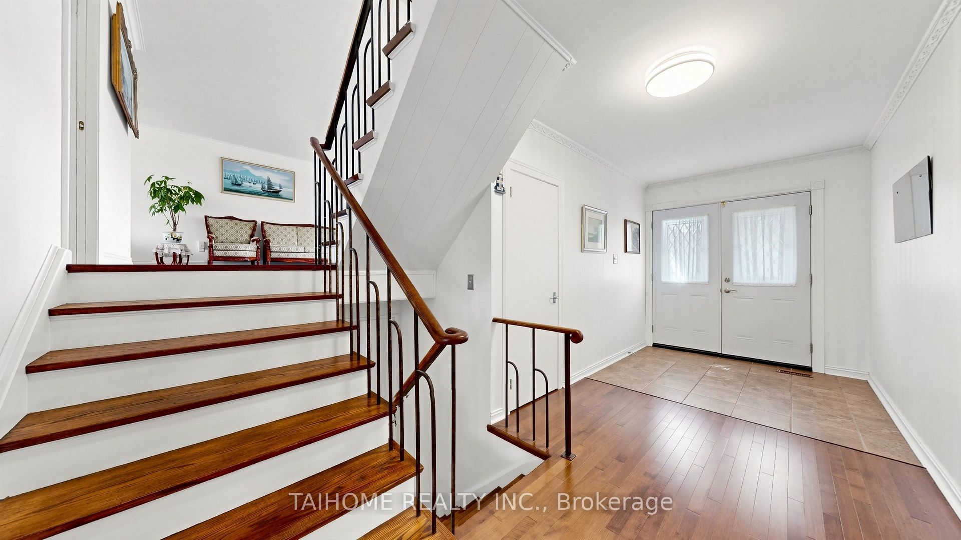 72 Bowerbank Drive Property Photo 5