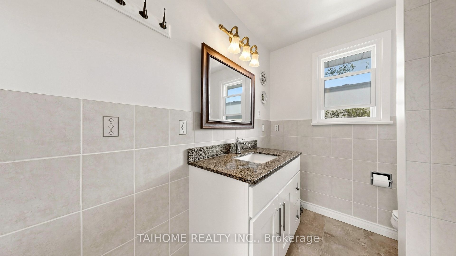 72 Bowerbank Drive Property Photo 28