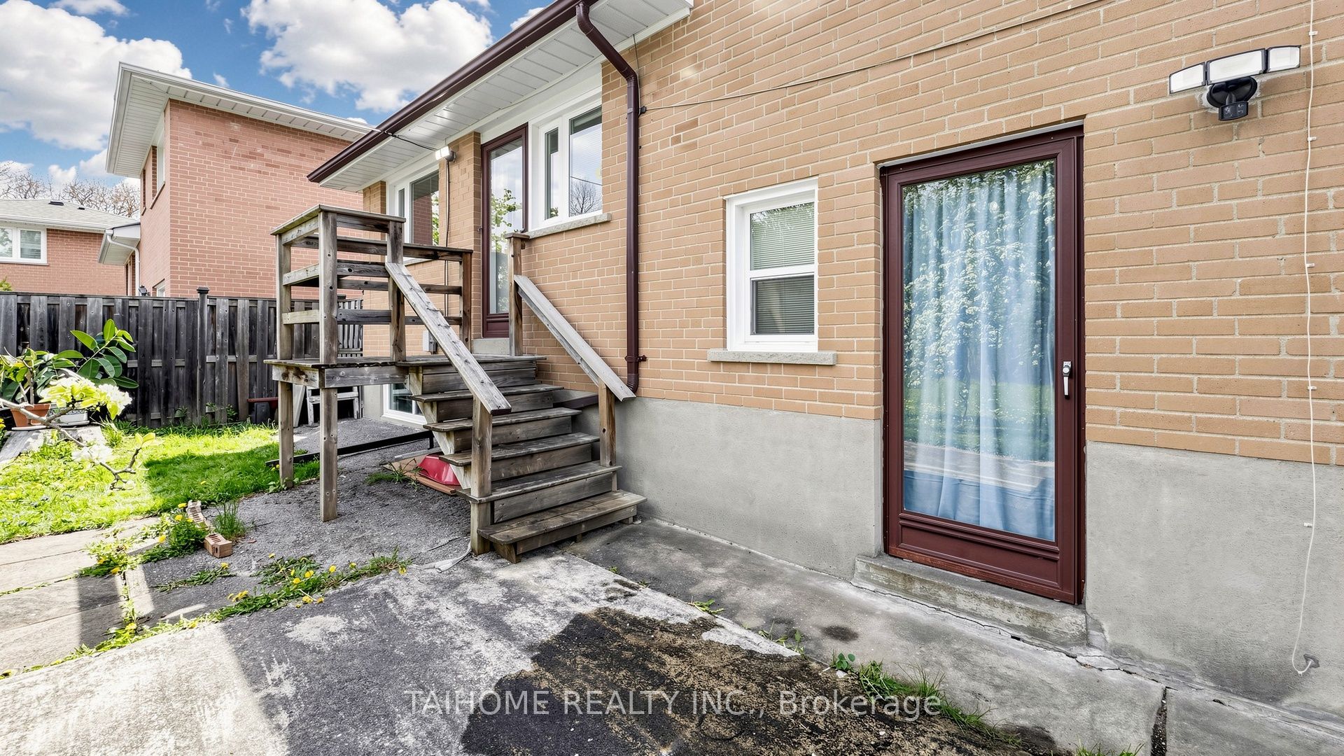 72 Bowerbank Drive Property Photo 44