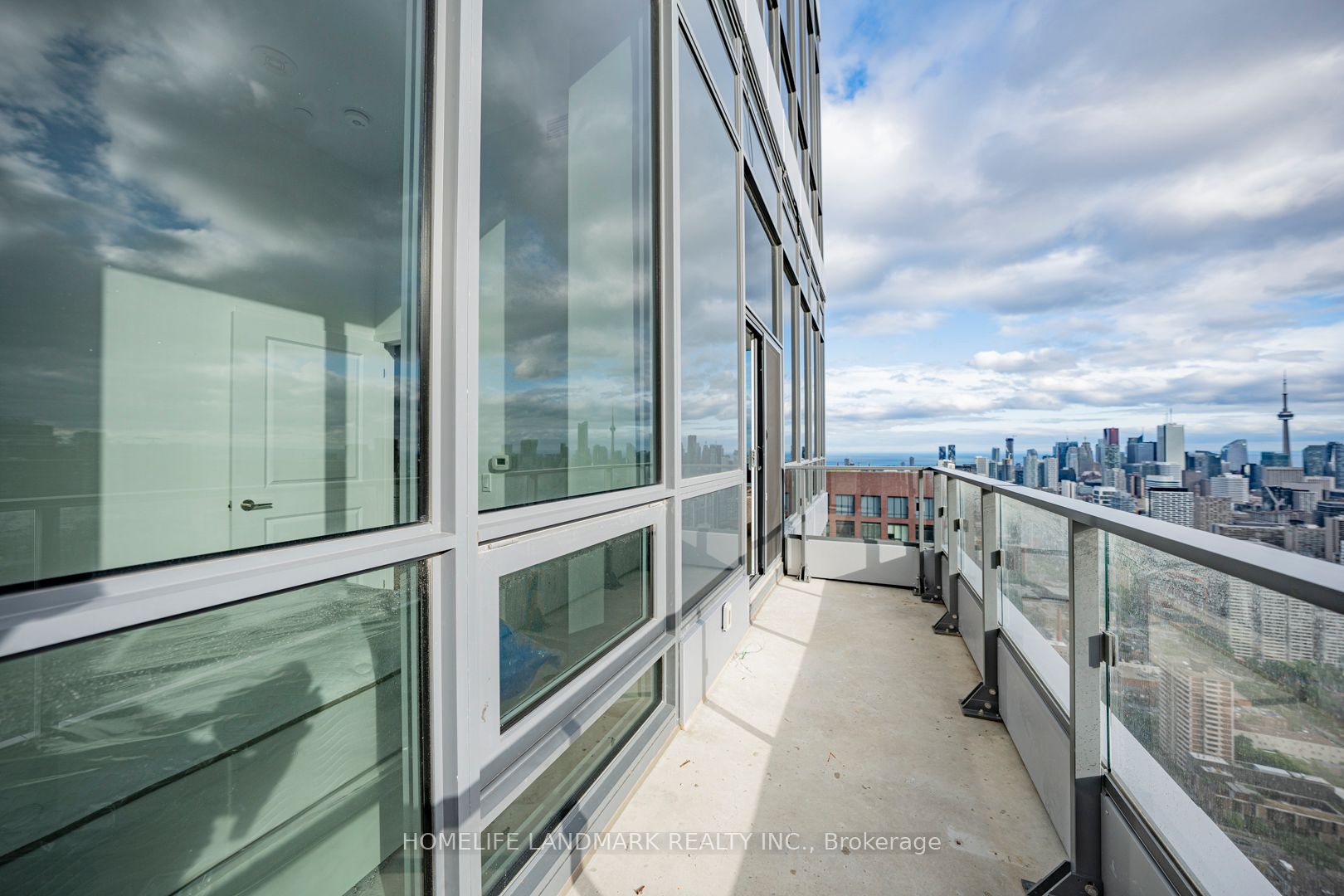 395 Bloor Street E 5502 Property Photo 10