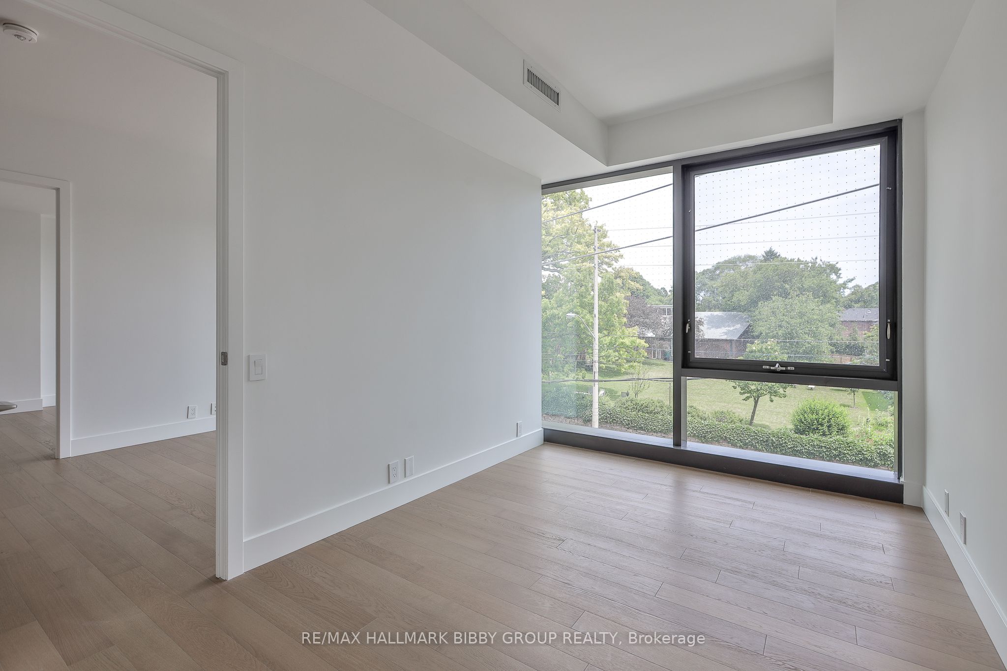 1414 Bayview Avenue 212 Property Photo 20