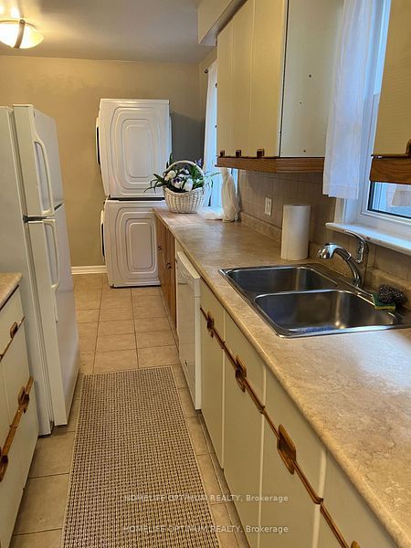51 Northwood Drive Property Photo 6