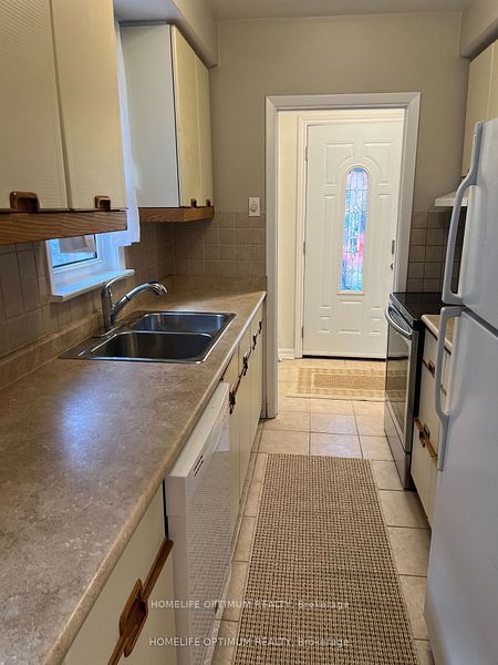 51 Northwood Drive Property Photo 7