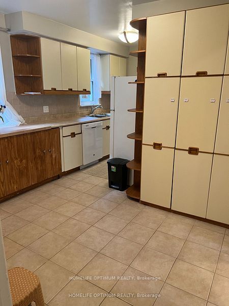 51 Northwood Drive Property Photo 8