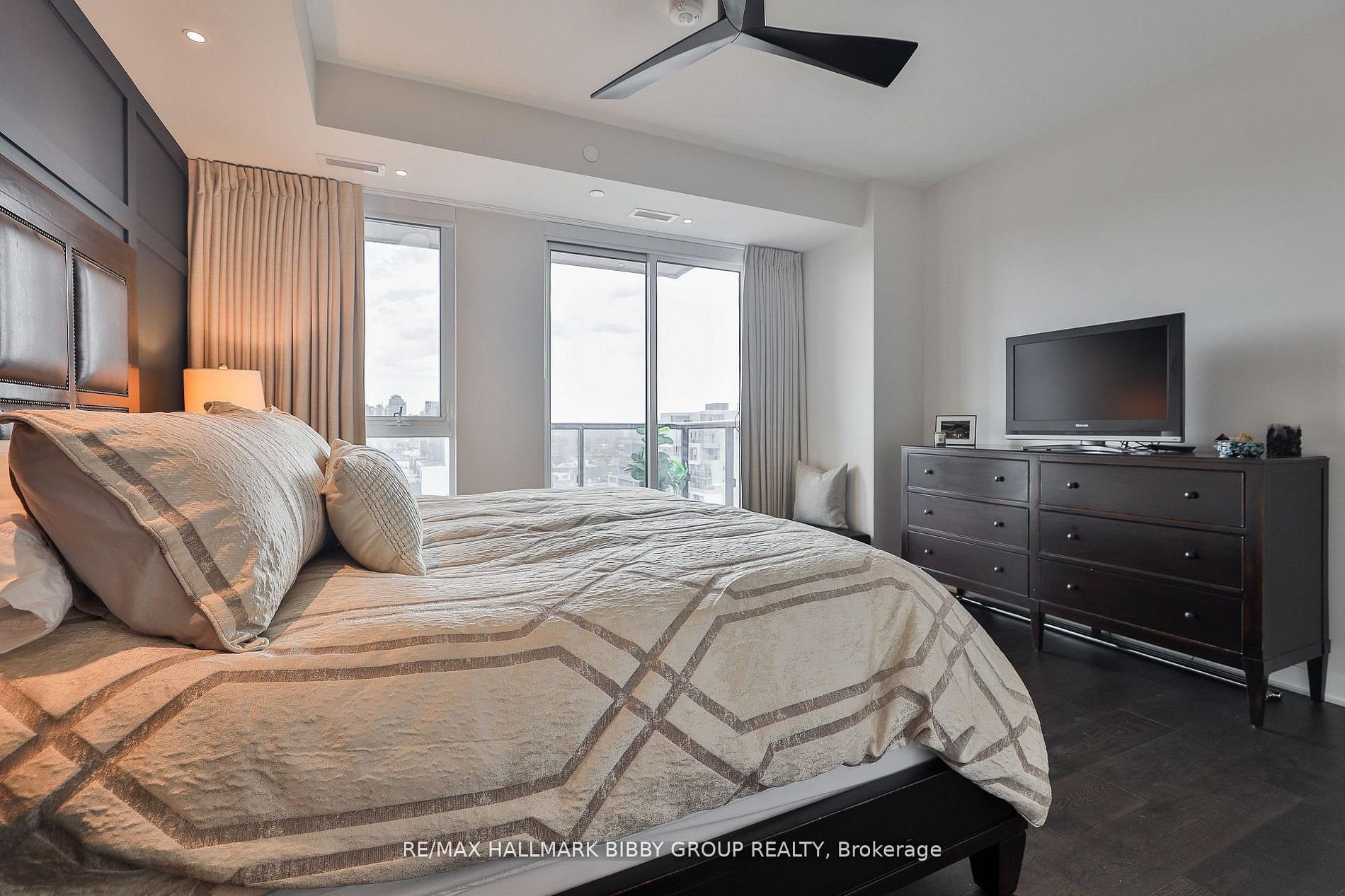 185 Alberta Avenue 1105 Property Photo 16
