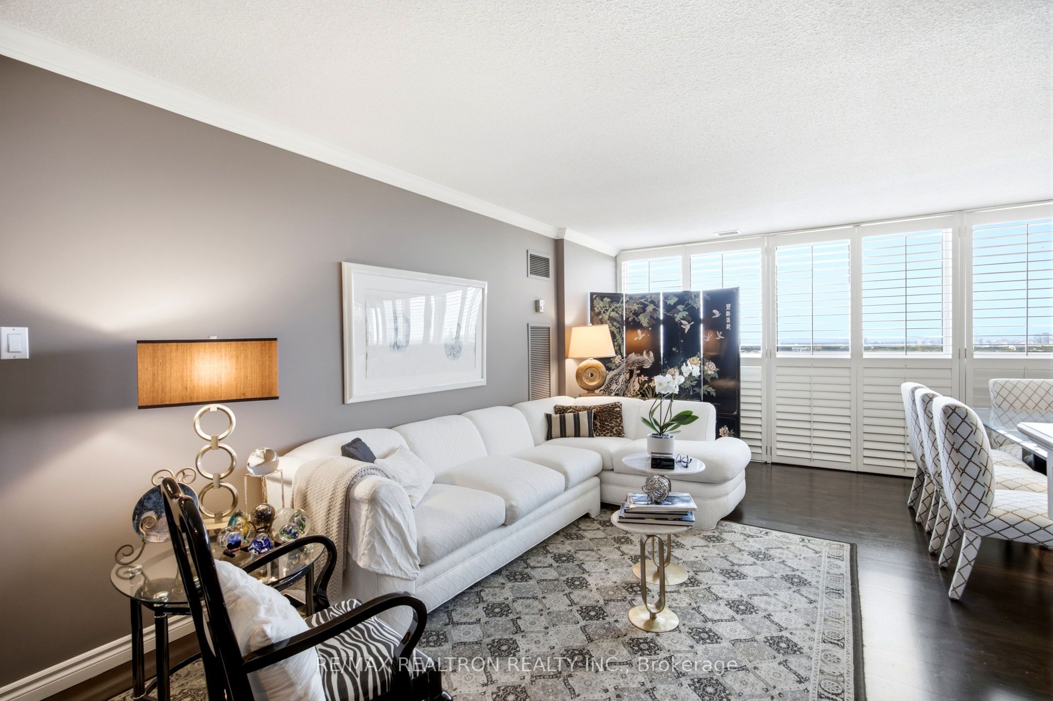 3000 Bathurst Street Ph3 Property Photo 2
