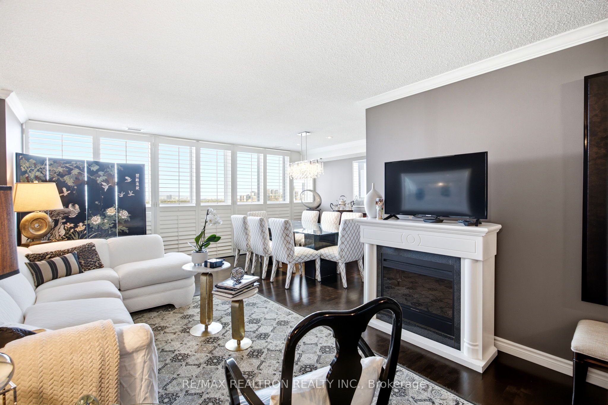 3000 Bathurst Street Ph3 Property Photo 3