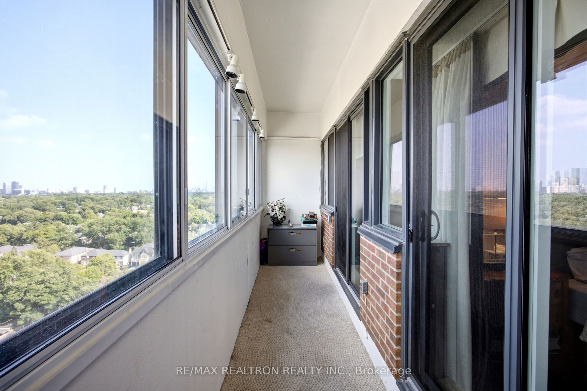 3000 Bathurst Street Ph3 Property Photo 11
