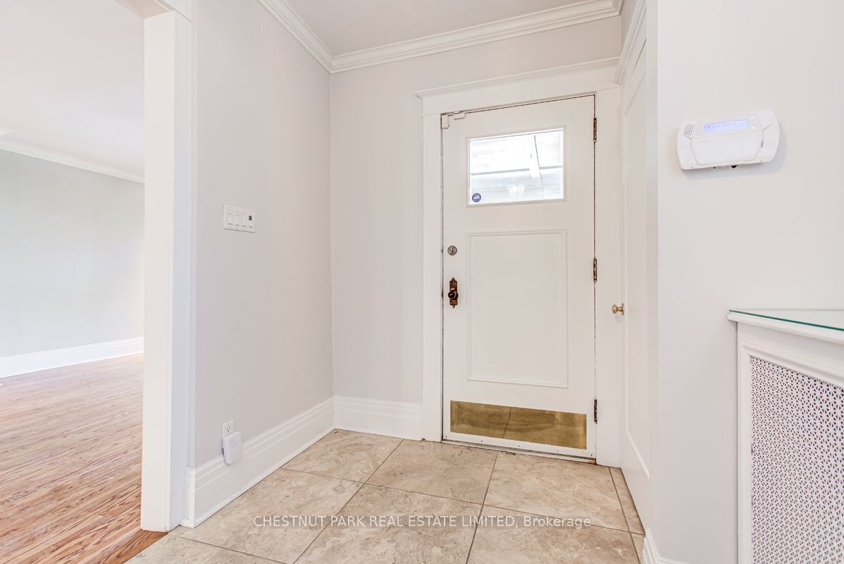 124 Glen Road Property Photo 3