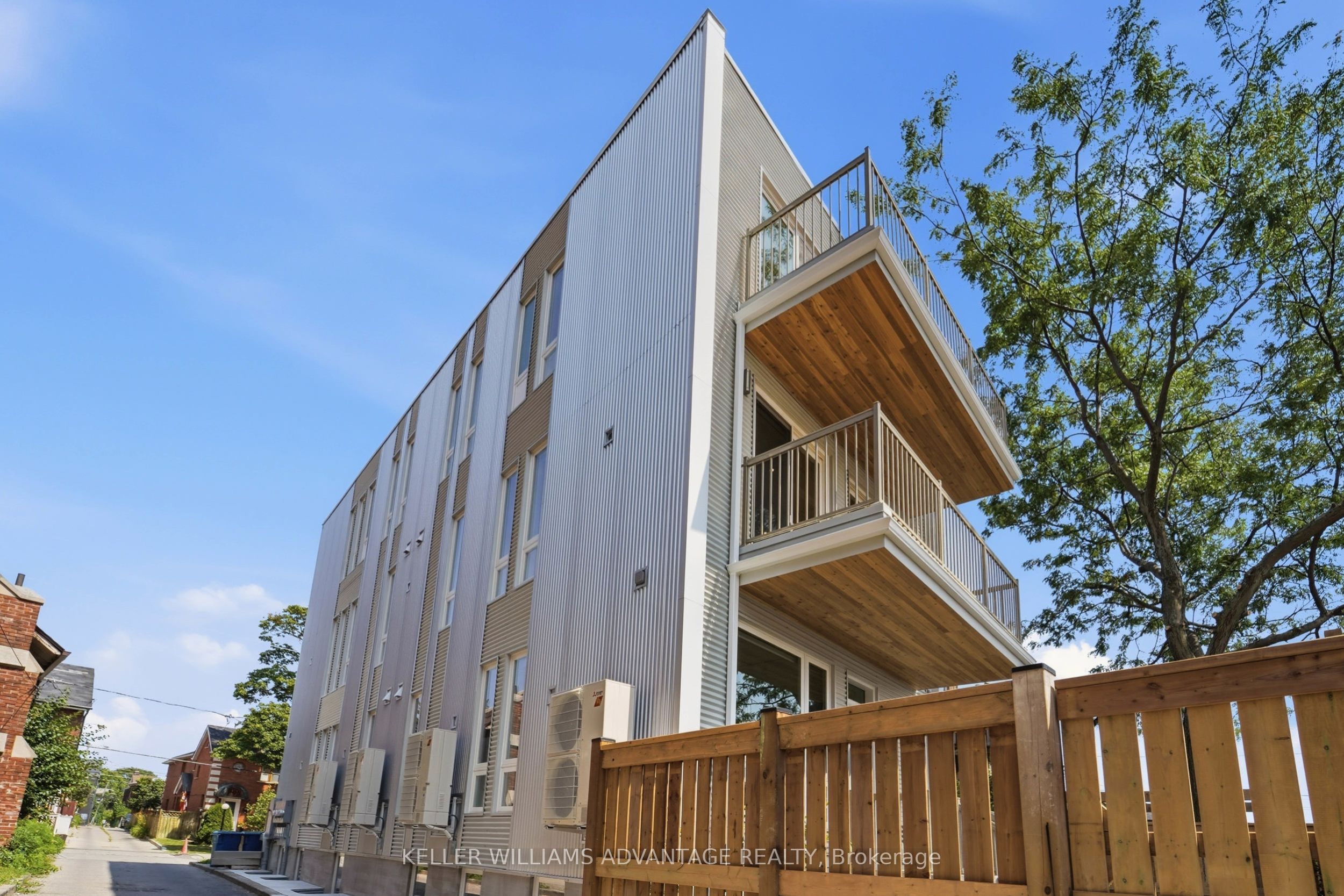 616 Delaware Avenue N Unit D Property Photo 15