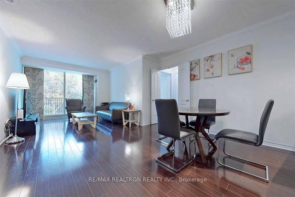 18 William Carson Crescent 211 Property Photo 3