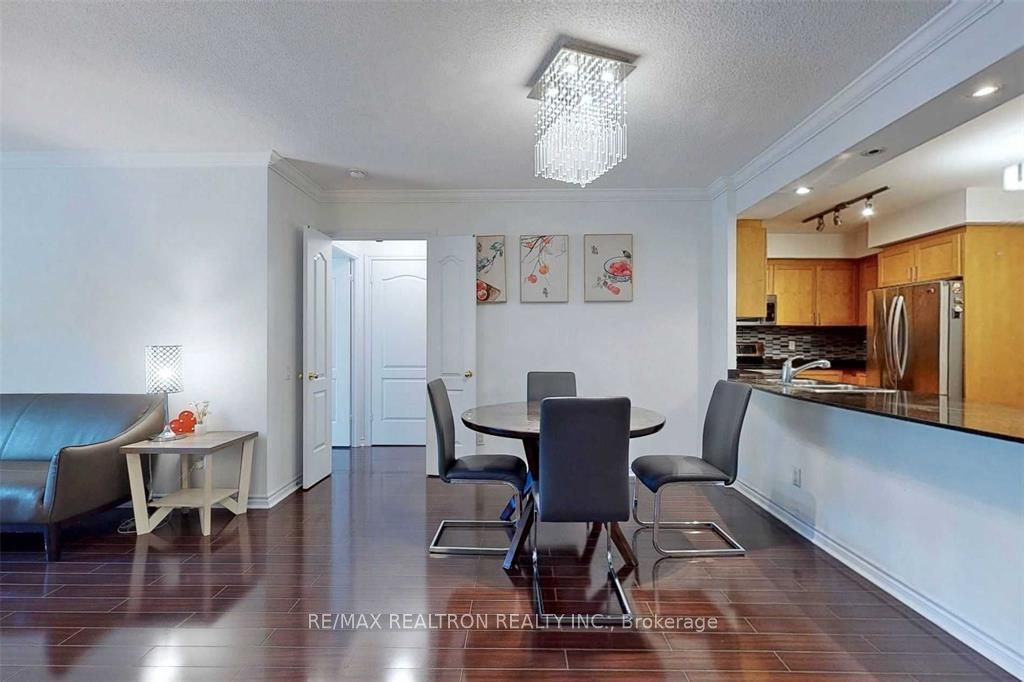 18 William Carson Crescent 211 Property Photo 12