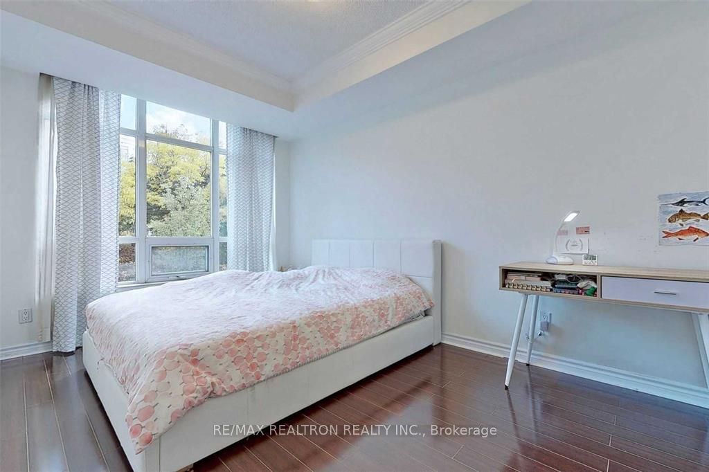 18 William Carson Crescent 211 Property Photo 18