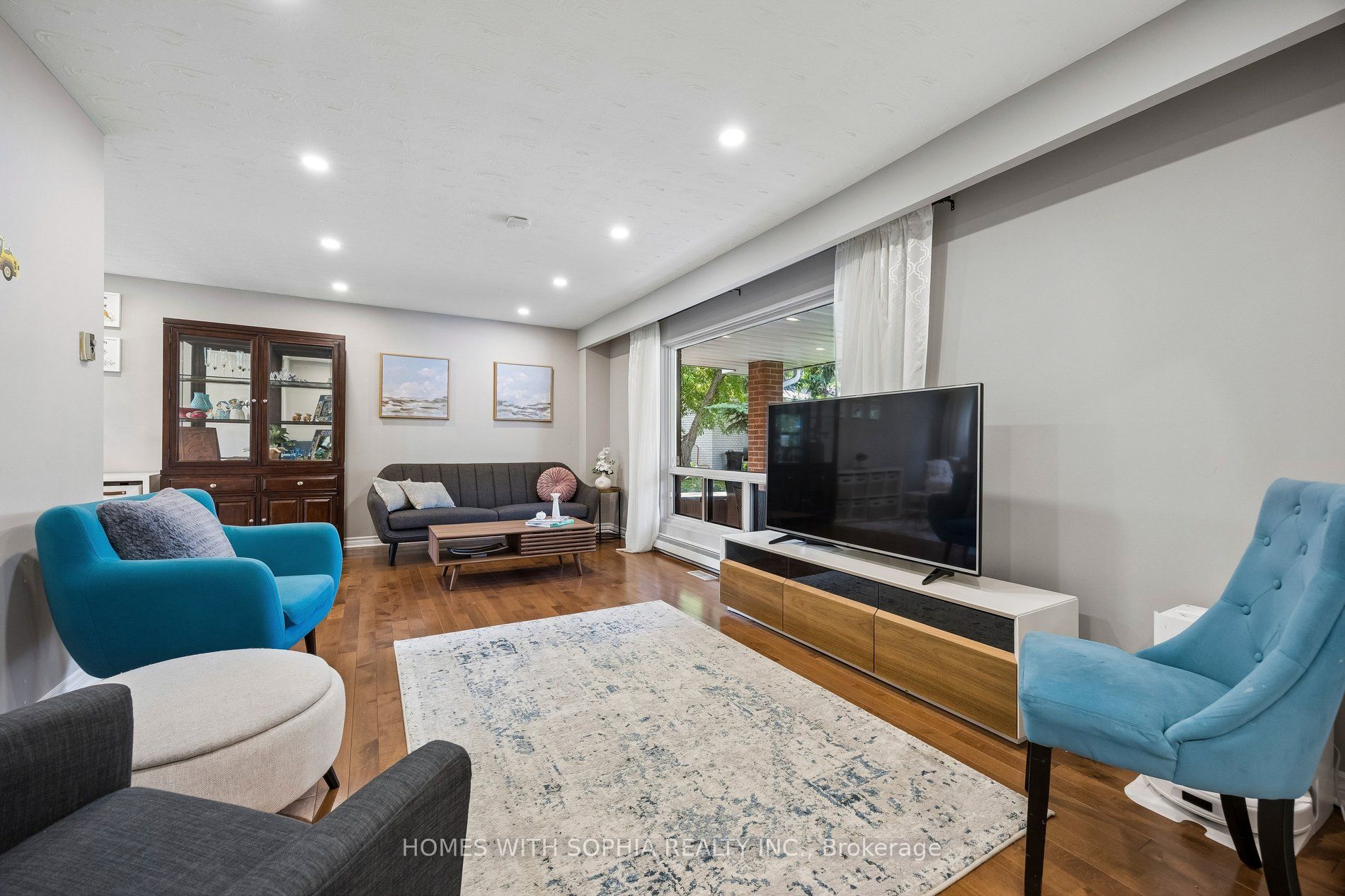 34 Rustywood Drive Property Photo 10