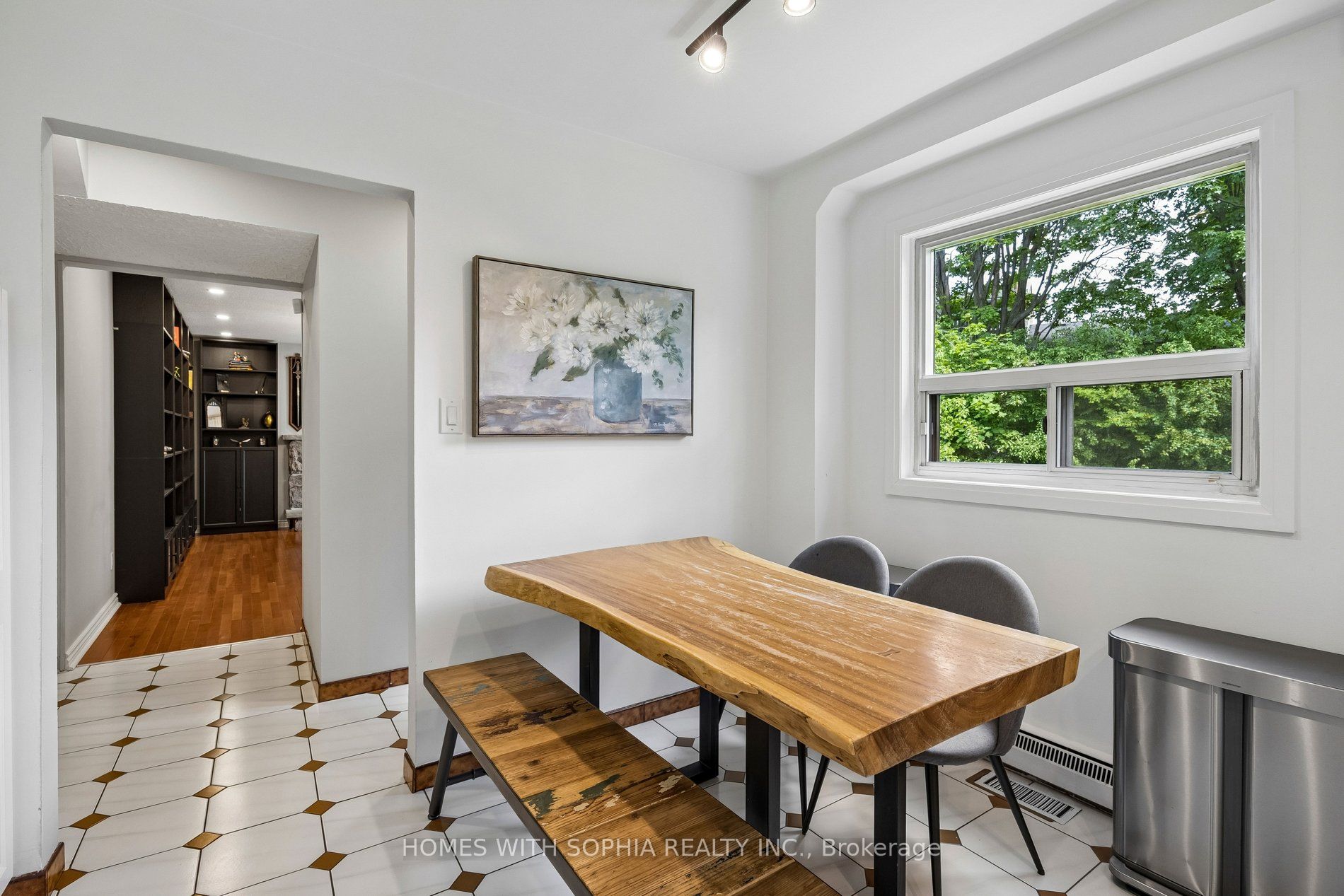 34 Rustywood Drive Property Photo 25