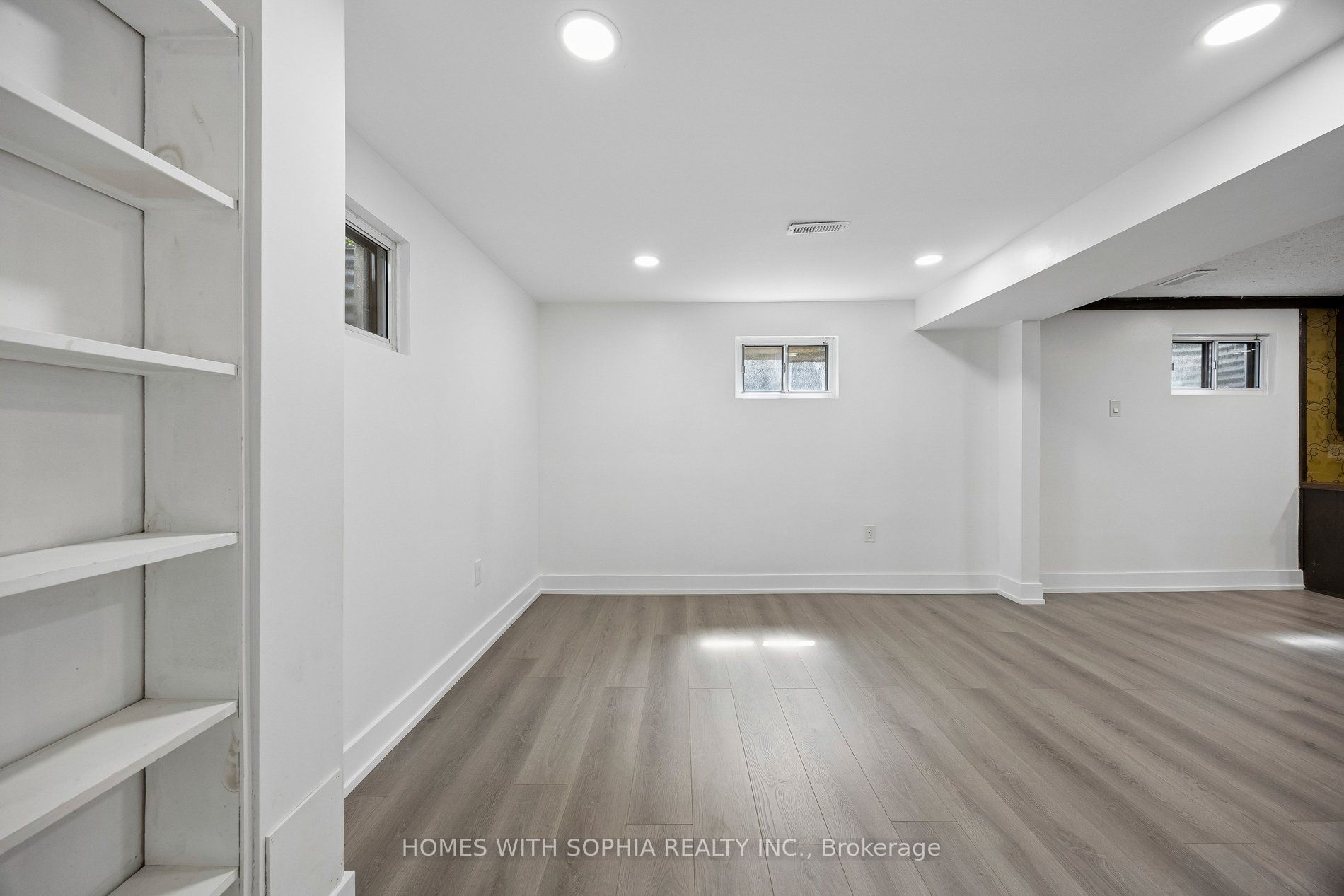 34 Rustywood Drive Property Photo 46