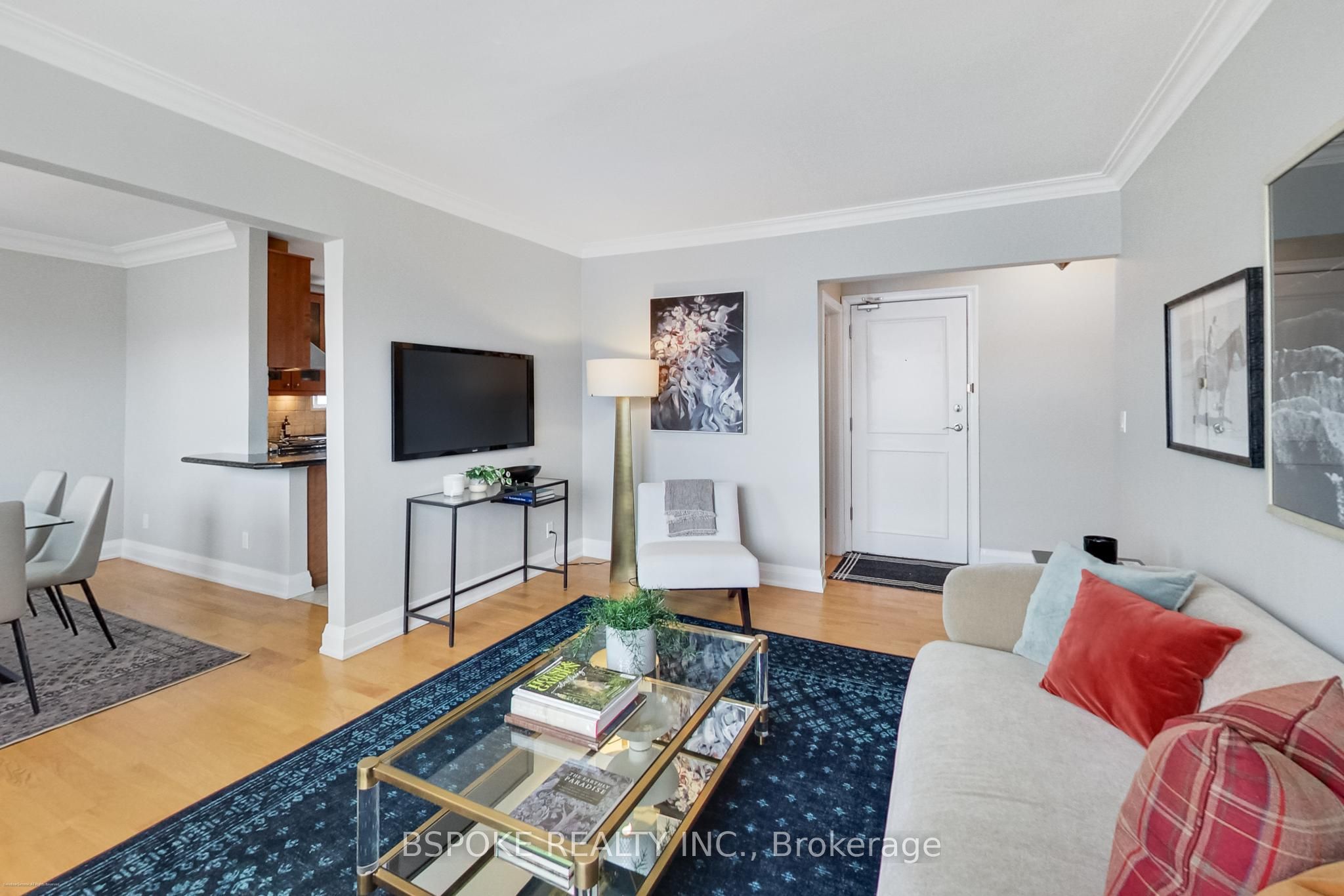 7 Warwick Avenue 3 Property Photo 4