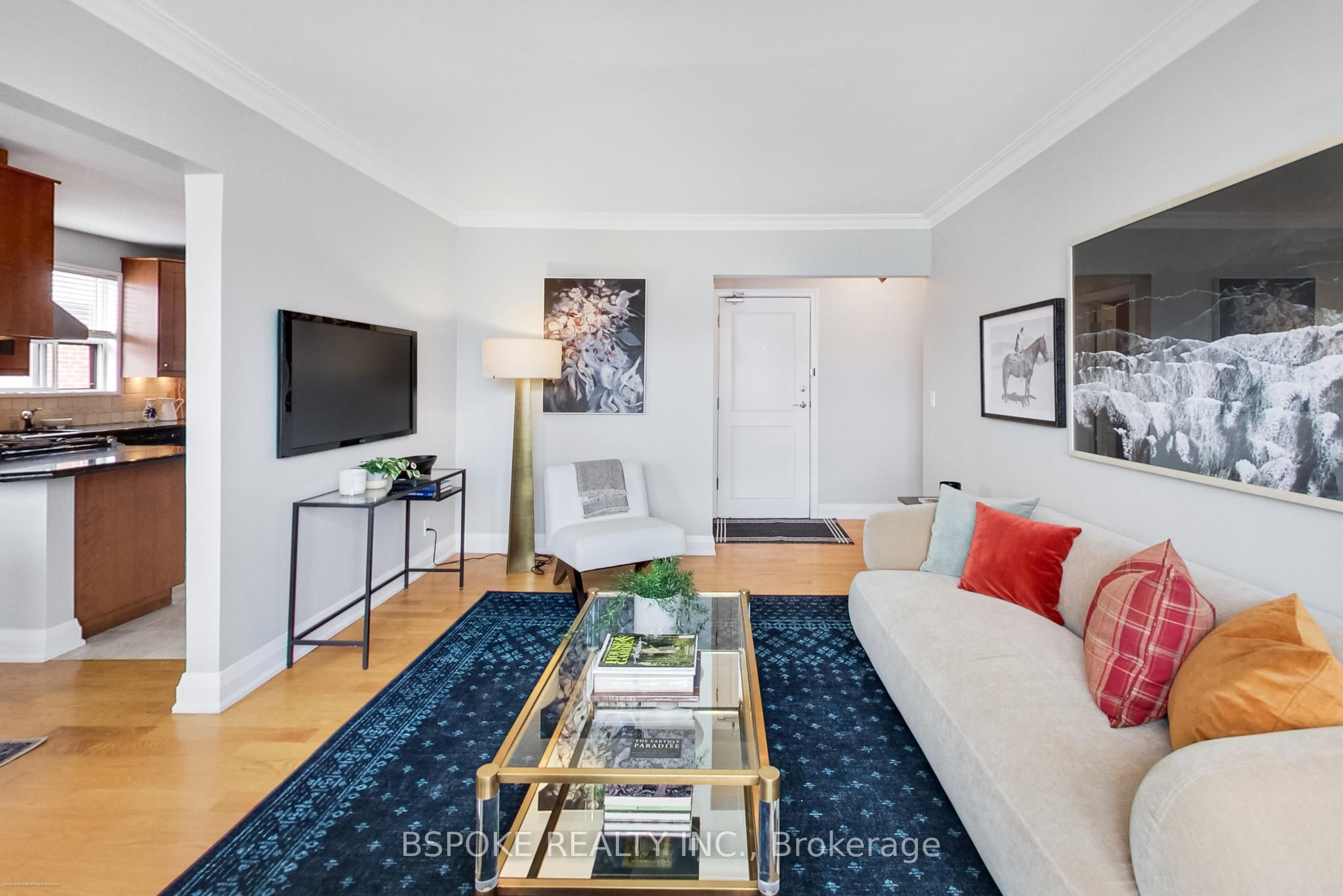 7 Warwick Avenue 3 Property Photo 6