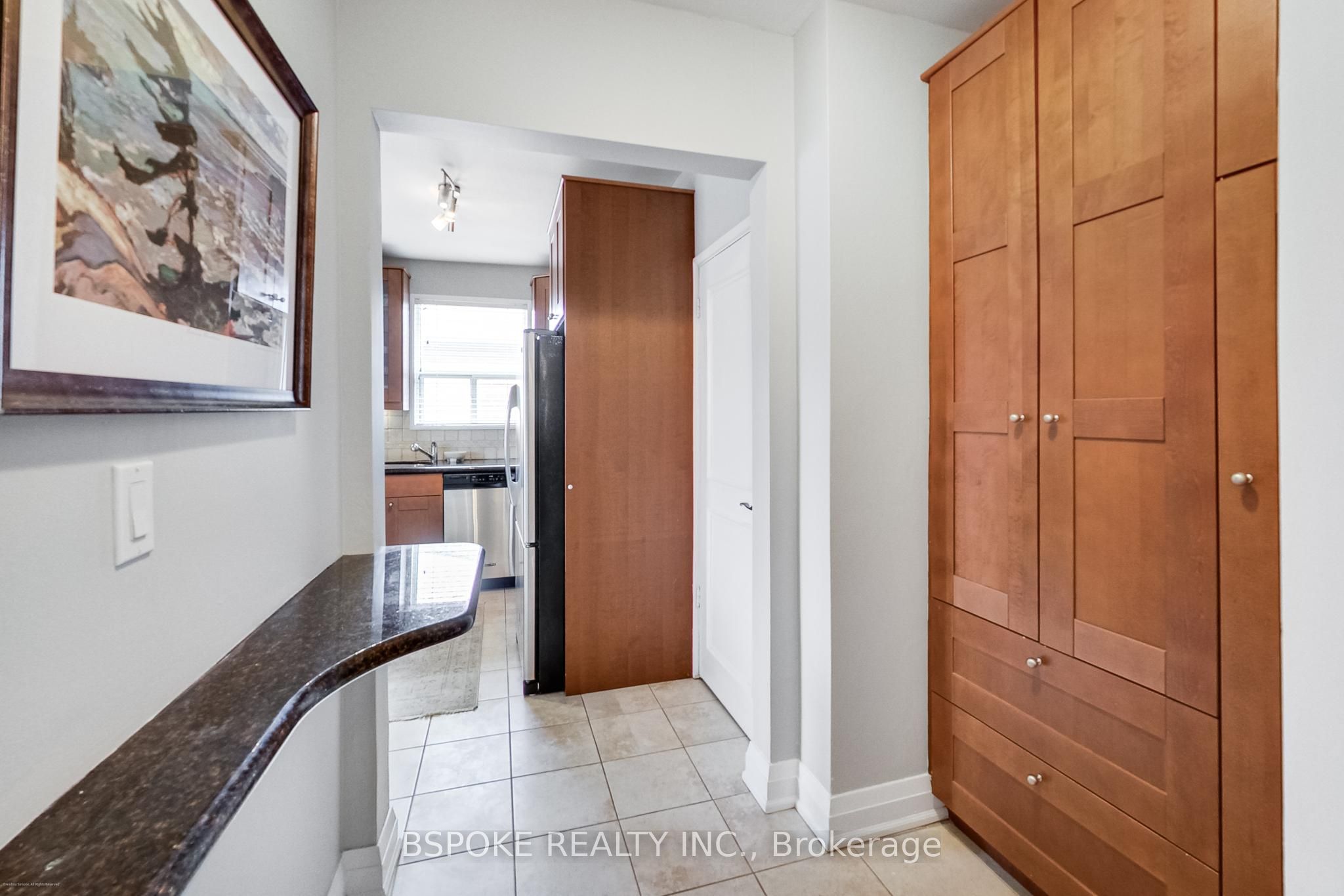 7 Warwick Avenue 3 Property Photo 12