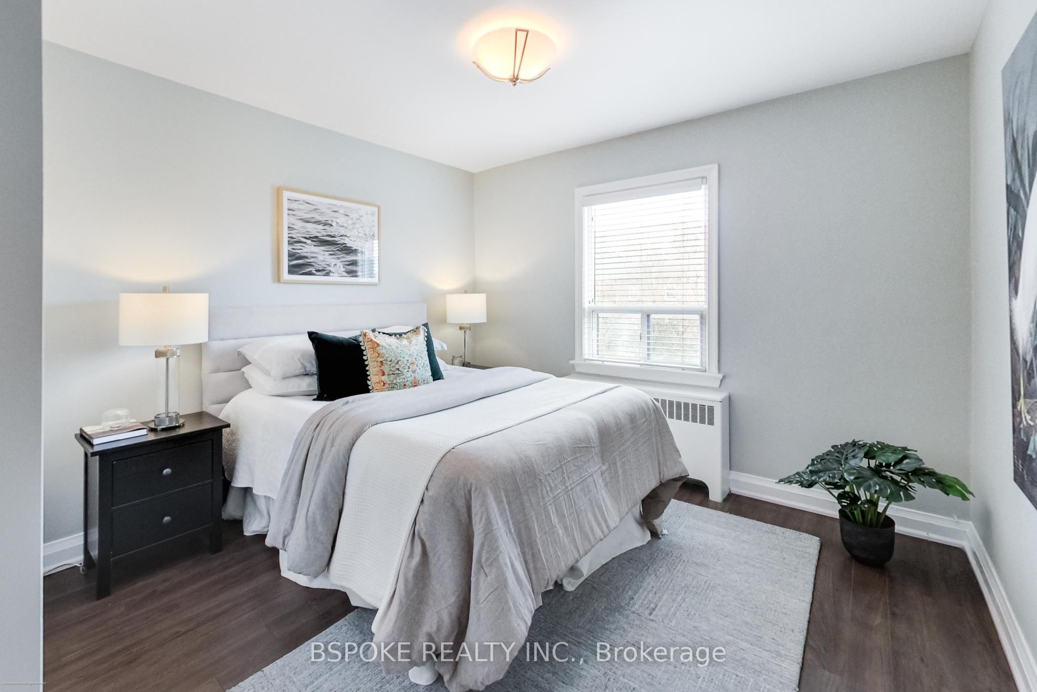 7 Warwick Avenue 3 Property Photo 18