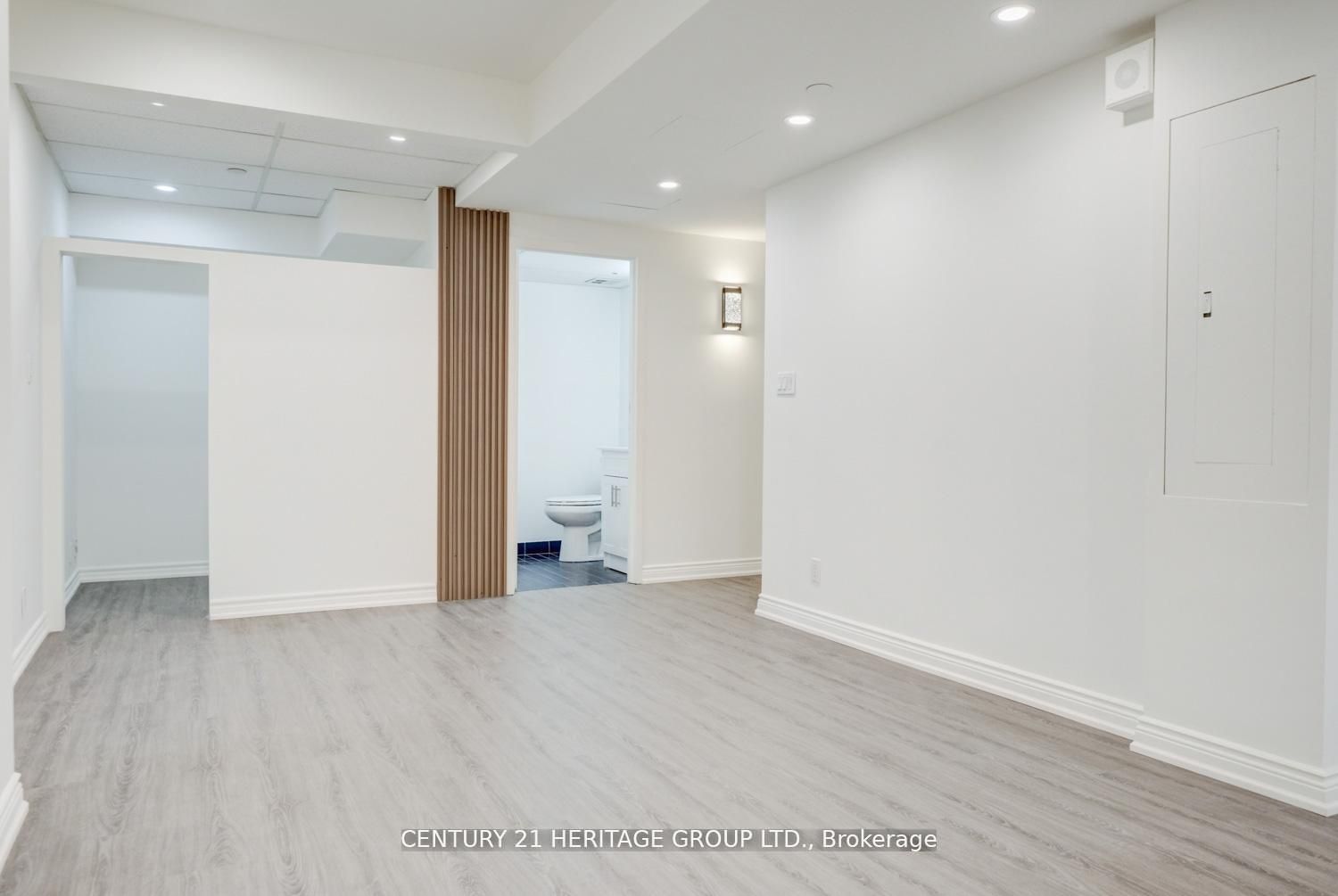 2900 Yonge Street 101 Property Photo 7