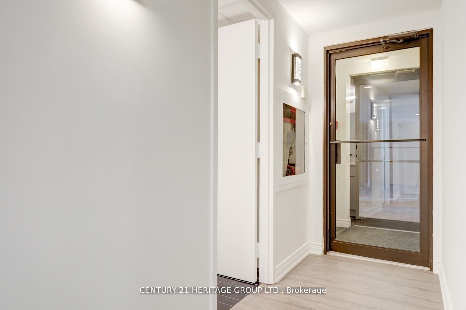2900 Yonge Street 101 Property Photo 8