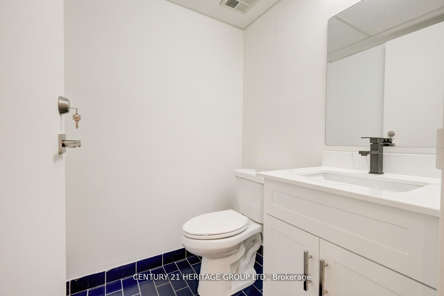 2900 Yonge Street 101 Property Photo 9