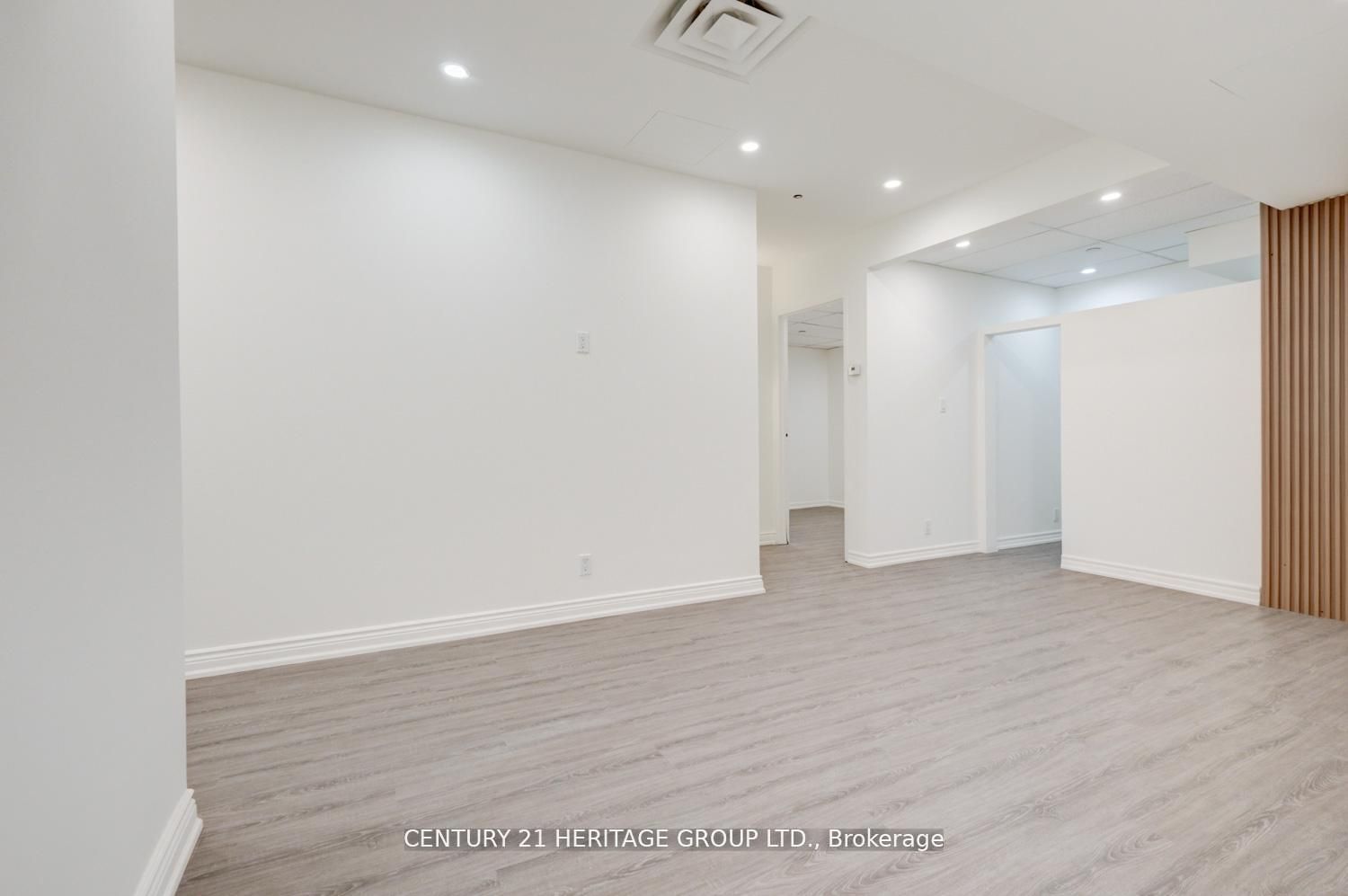 2900 Yonge Street 101 Property Photo 14