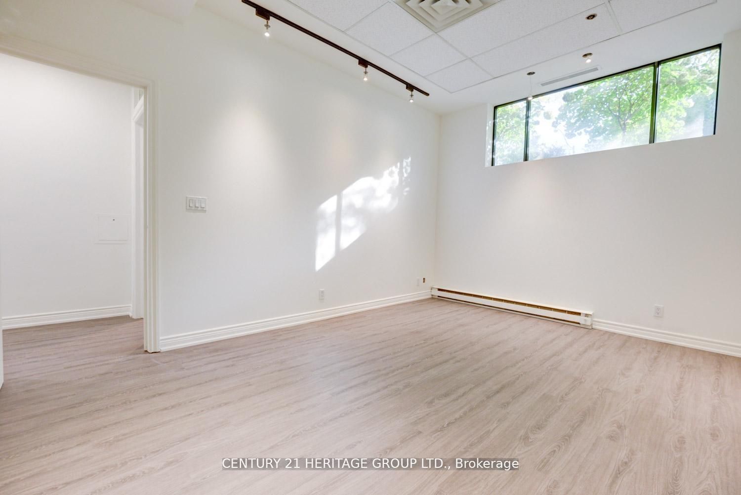 2900 Yonge Street 101 Property Photo 24