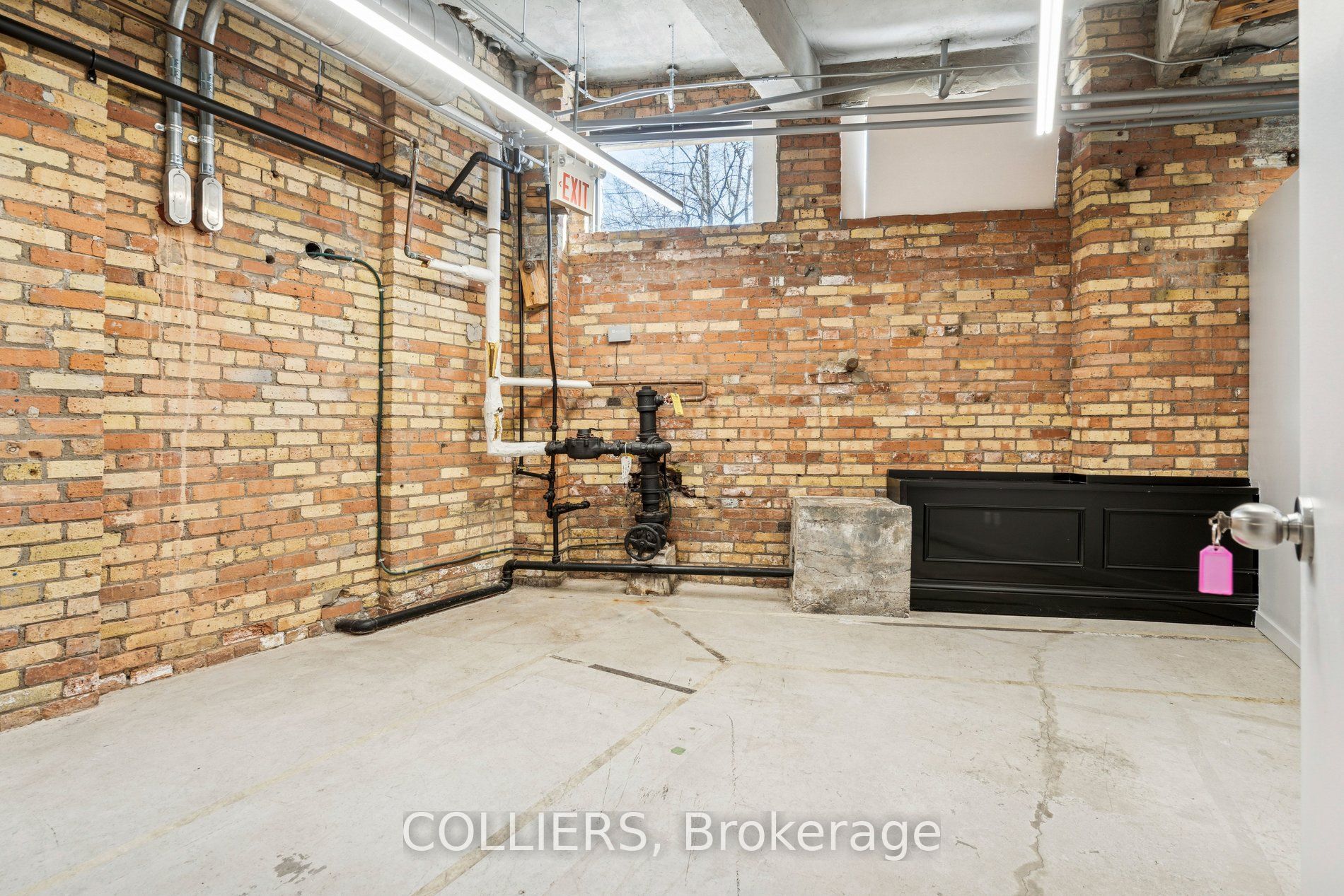 334 King Street E Lower Floor Property Photo 25