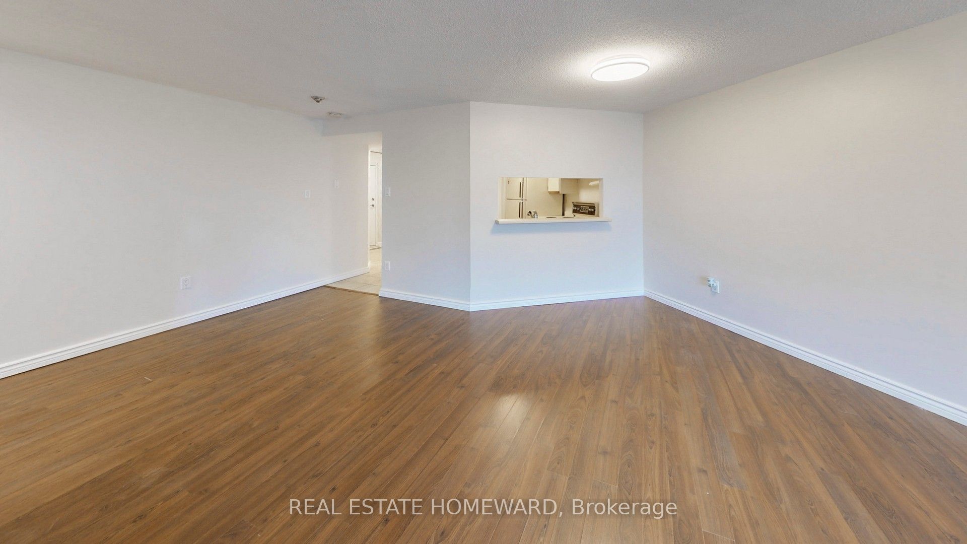 77 Maitland Place 409 Property Photo 5