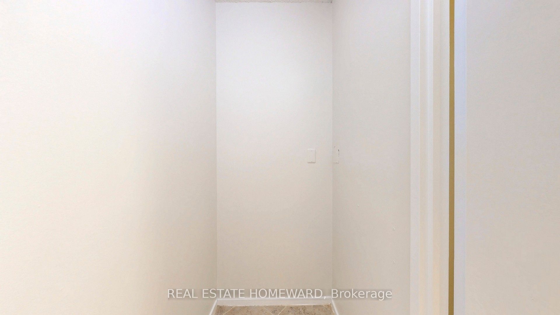 77 Maitland Place 409 Property Photo 8