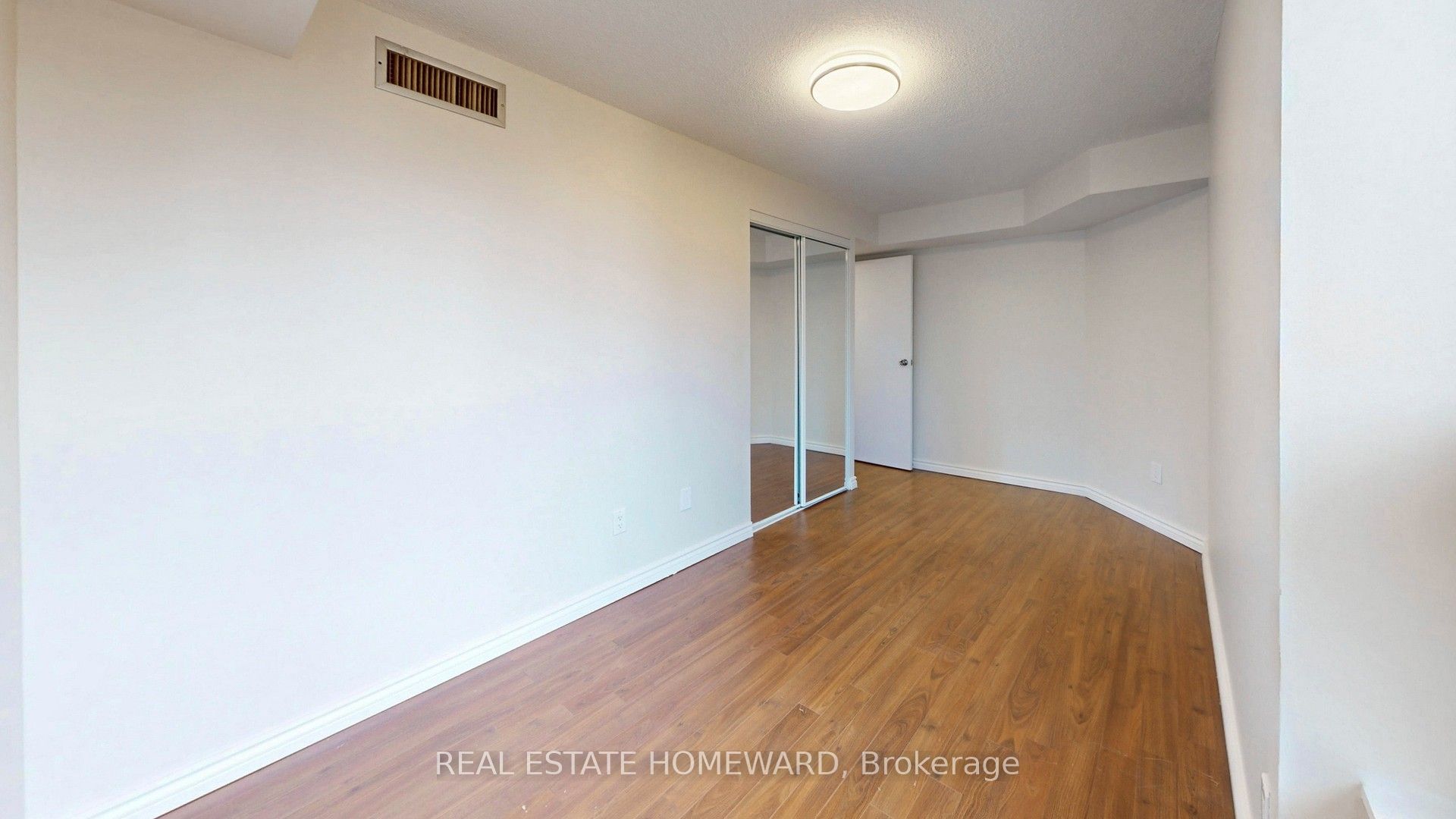 77 Maitland Place 409 Property Photo 14