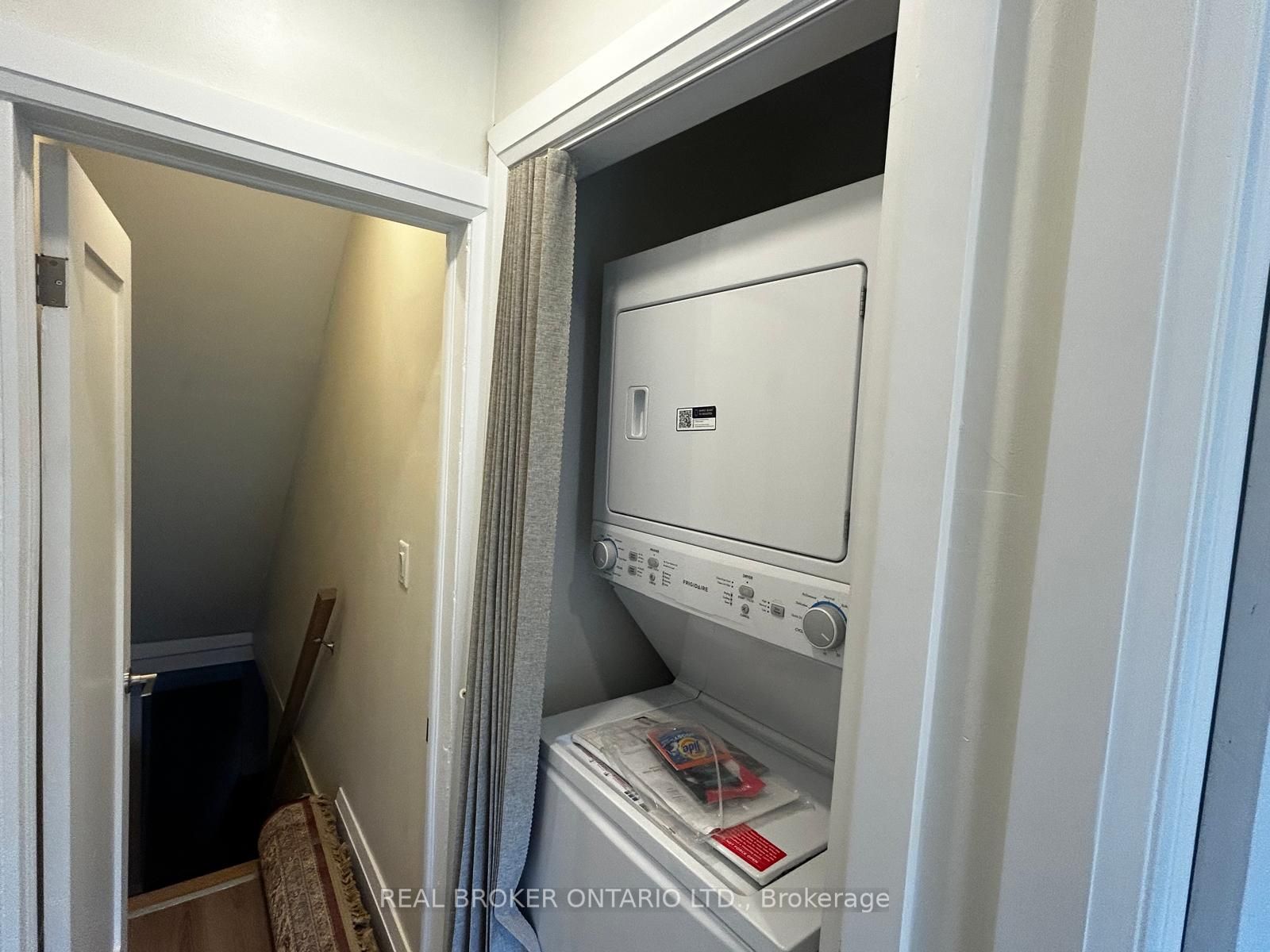 659 Vaughan Road 3 Property Photo 13