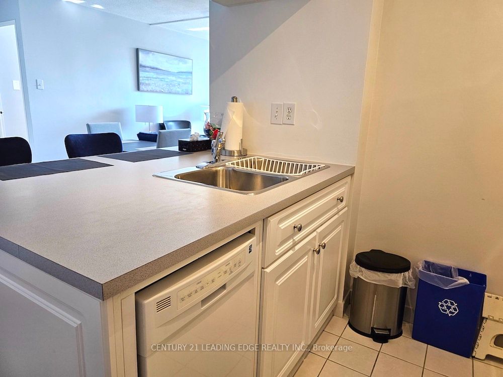 80 St Patrick Street 913 Property Photo 8