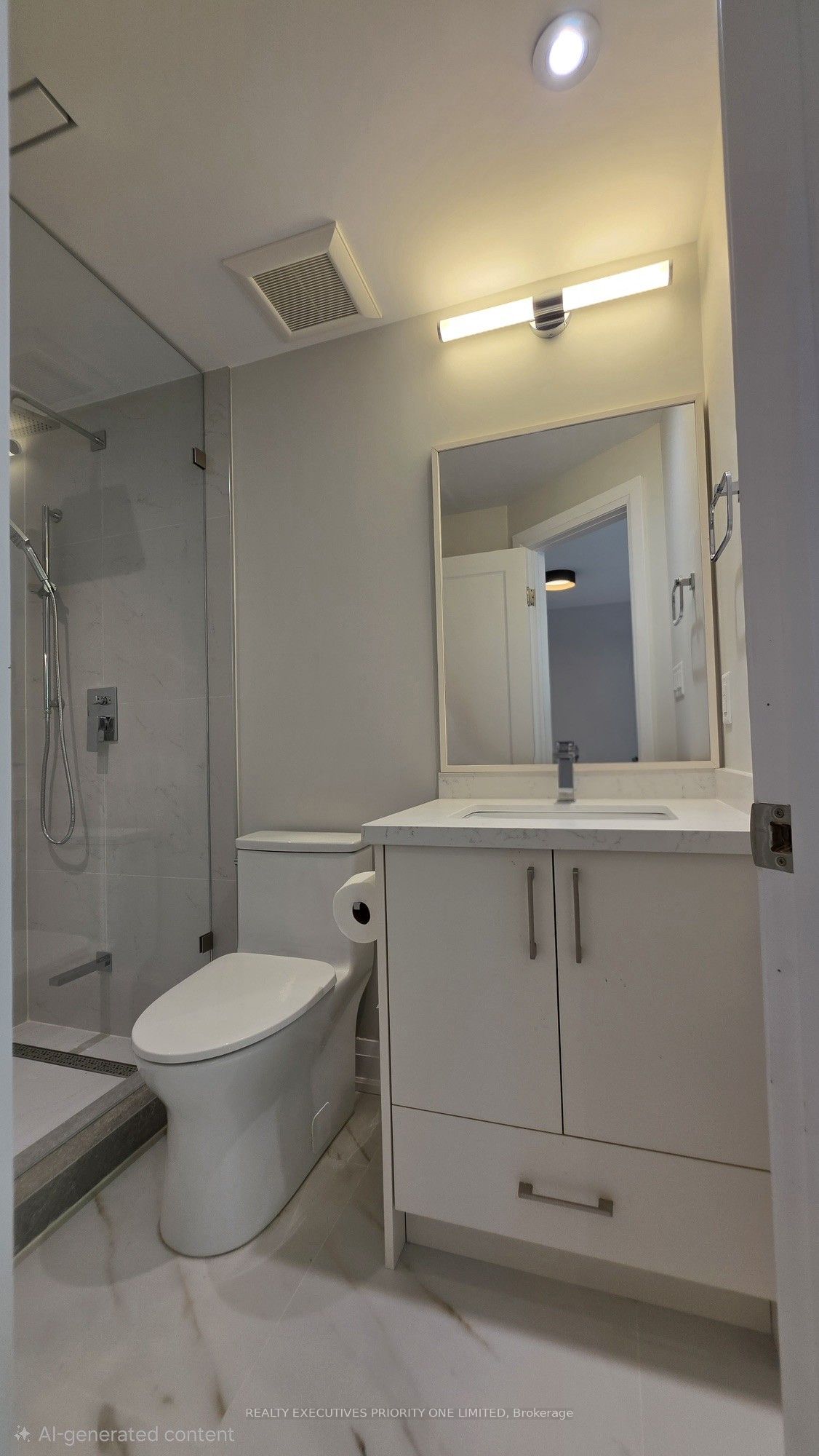 10 Lascelles Boulevard Main Property Photo 4