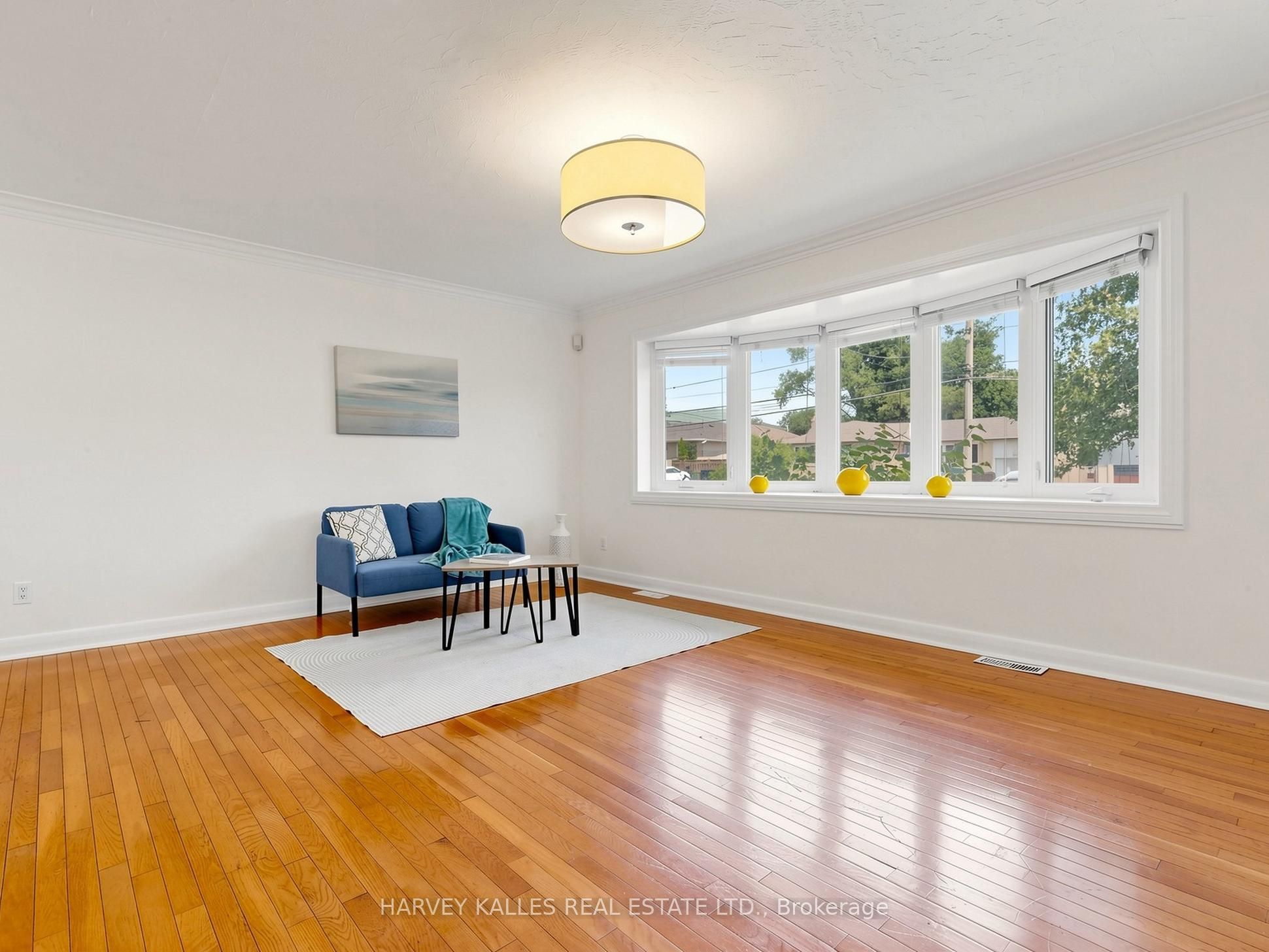 87 Combe Avenue Property Photo 5