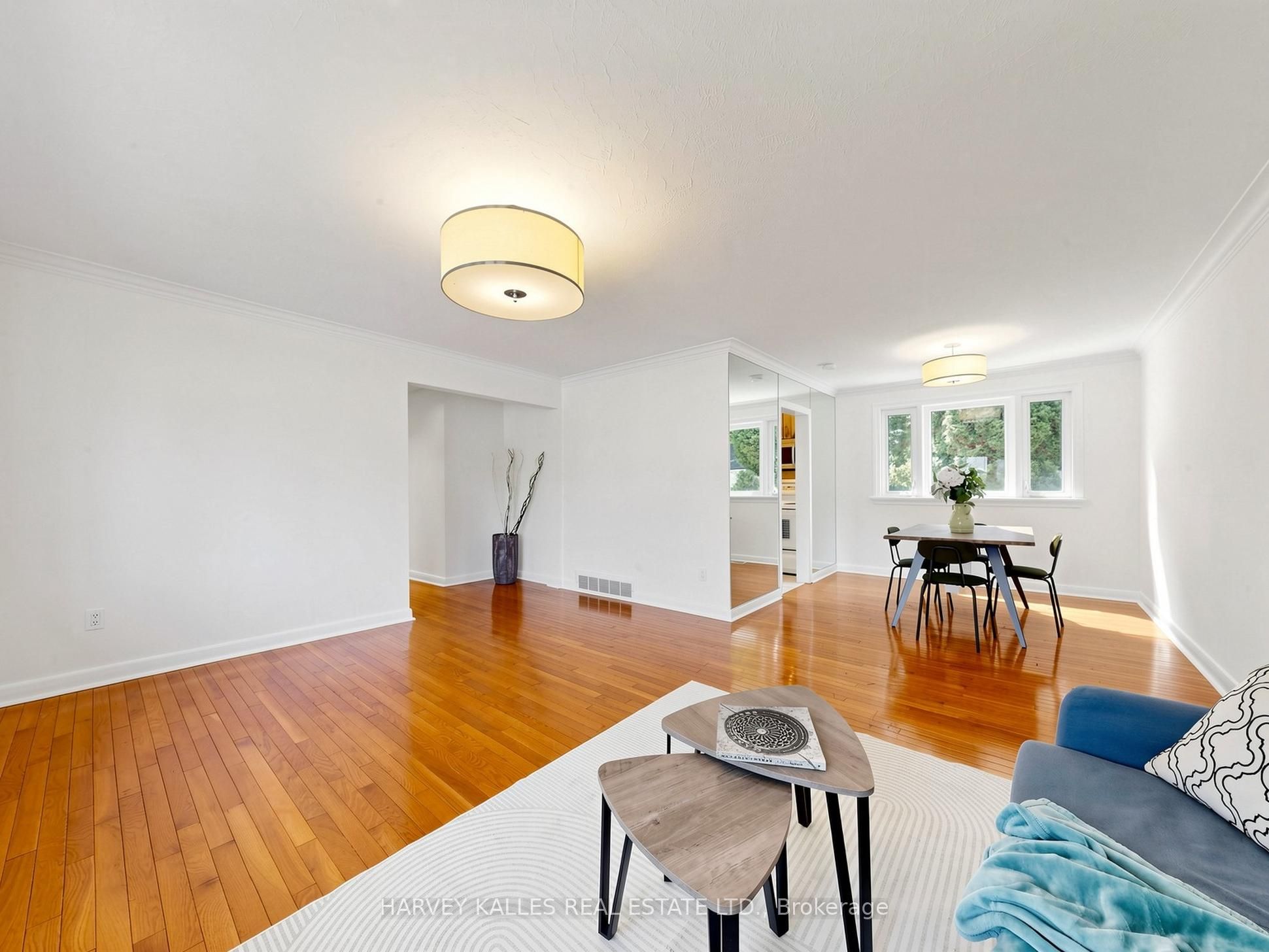 87 Combe Avenue Property Photo 6