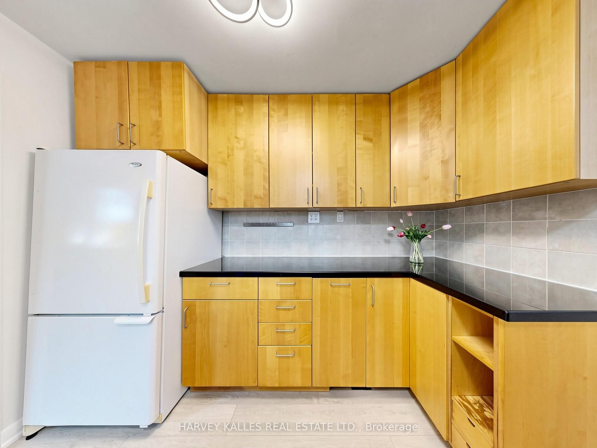 87 Combe Avenue Property Photo 9