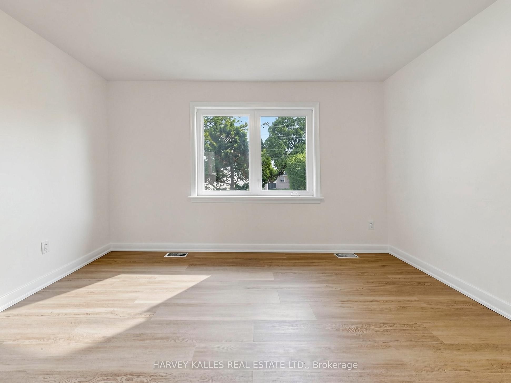 87 Combe Avenue Property Photo 14